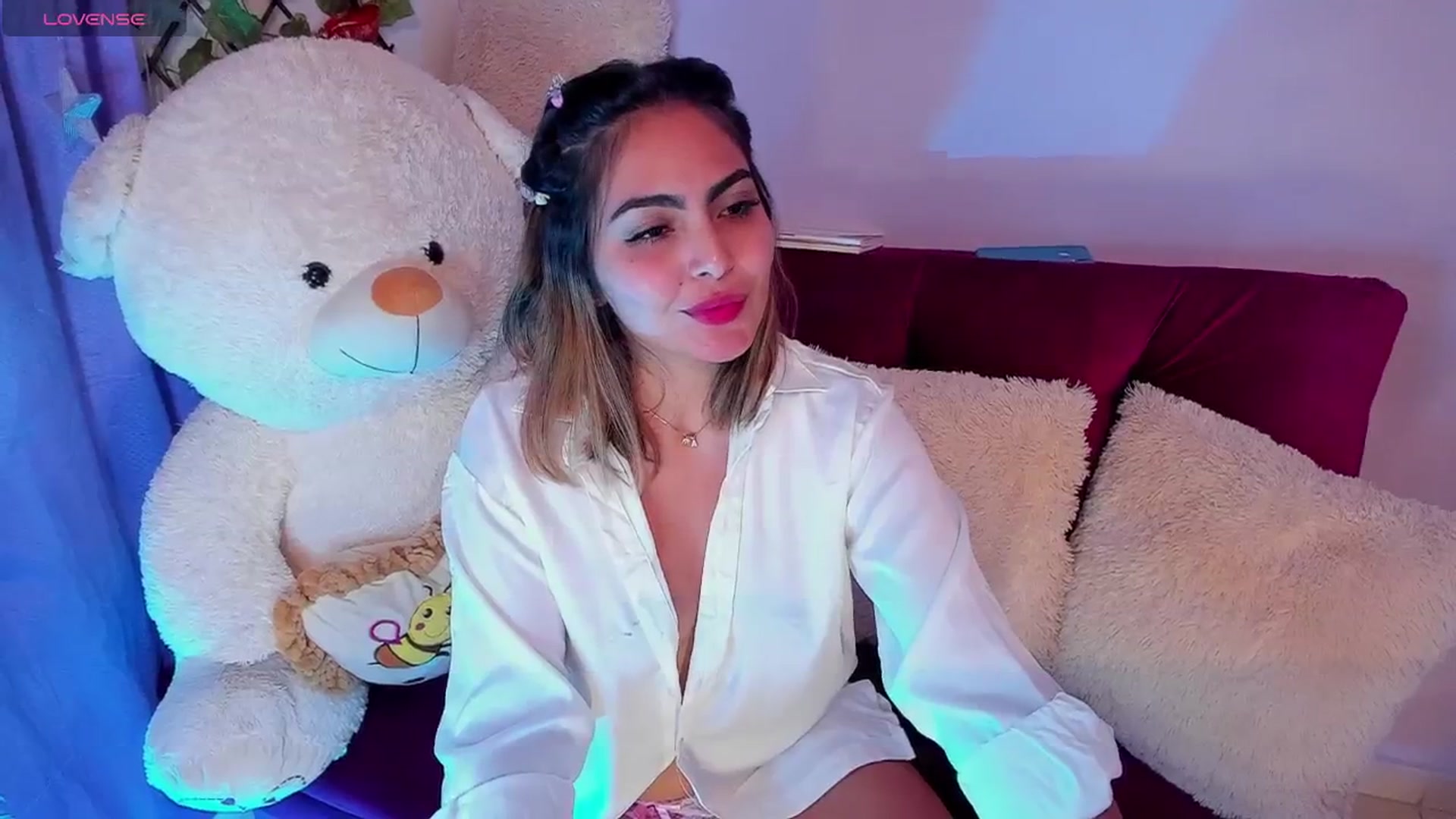 Gallery image thumbnail from CARMENVILLA1's myfreecams stream on, 07/10/2024, 04:47 image 9 of 20