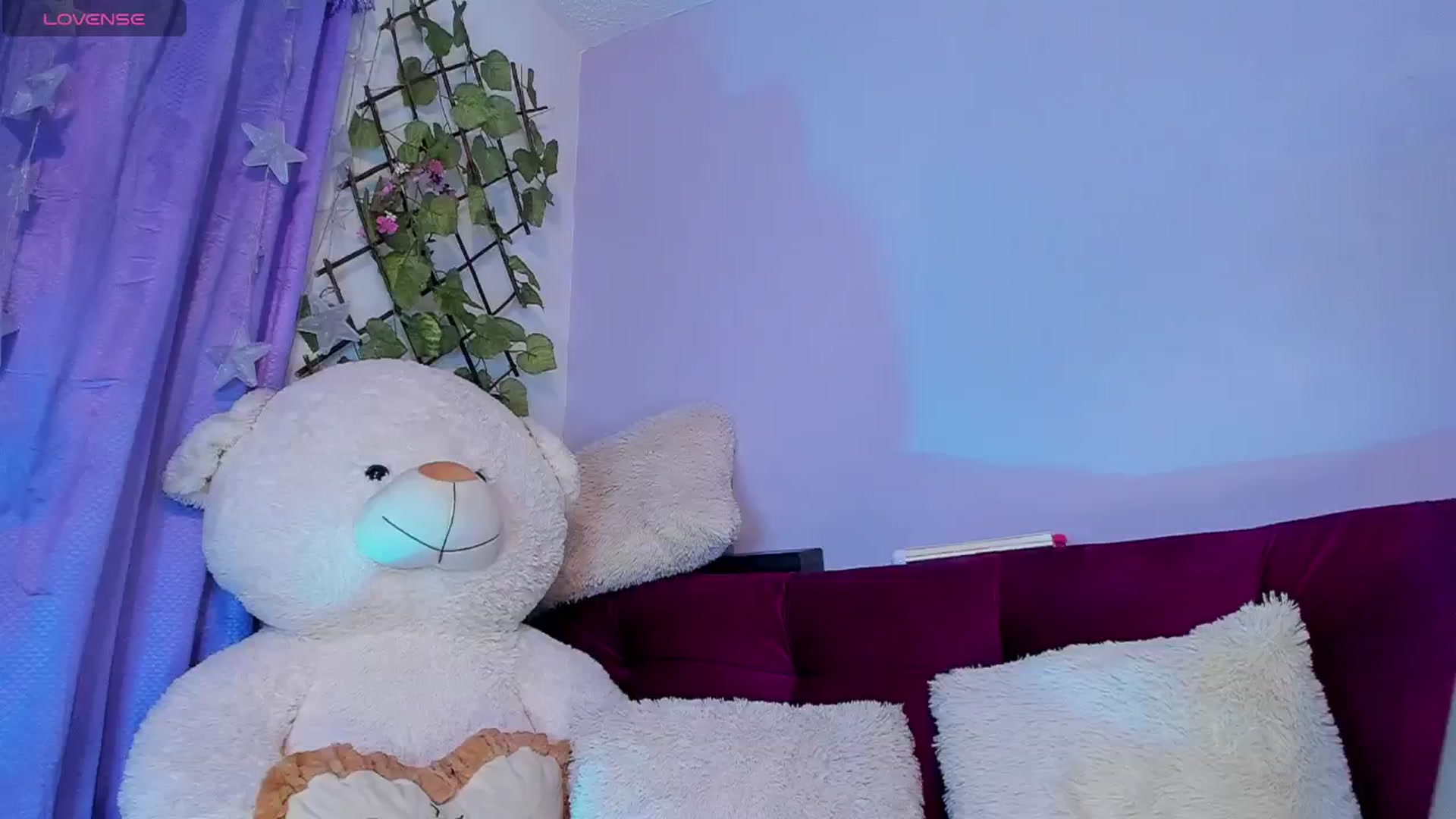 Gallery image thumbnail from CARMENVILLA1's myfreecams stream on, 07/13/2024, 06:05 image 3 of 20