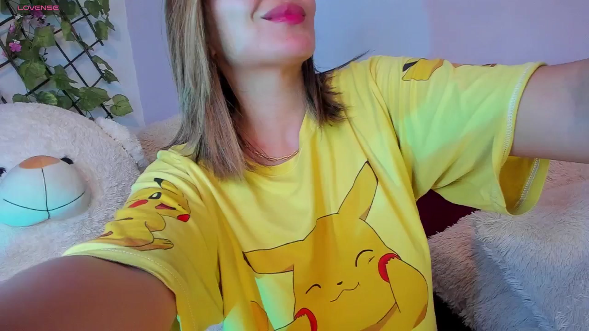 Gallery image thumbnail from CARMENVILLA1's myfreecams stream on, 07/20/2024, 06:34 image 13 of 20