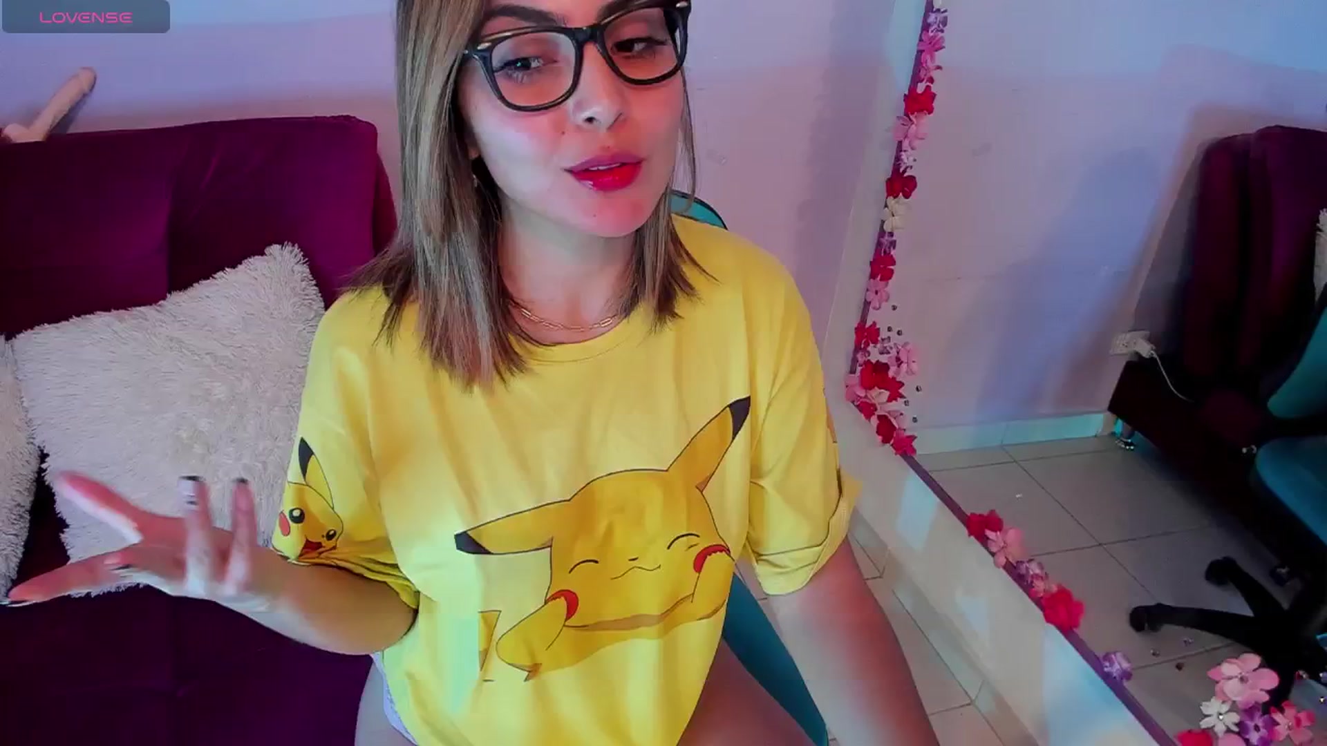 Gallery image thumbnail from CARMENVILLA1's myfreecams stream on, 07/20/2024, 07:58 image 13 of 20