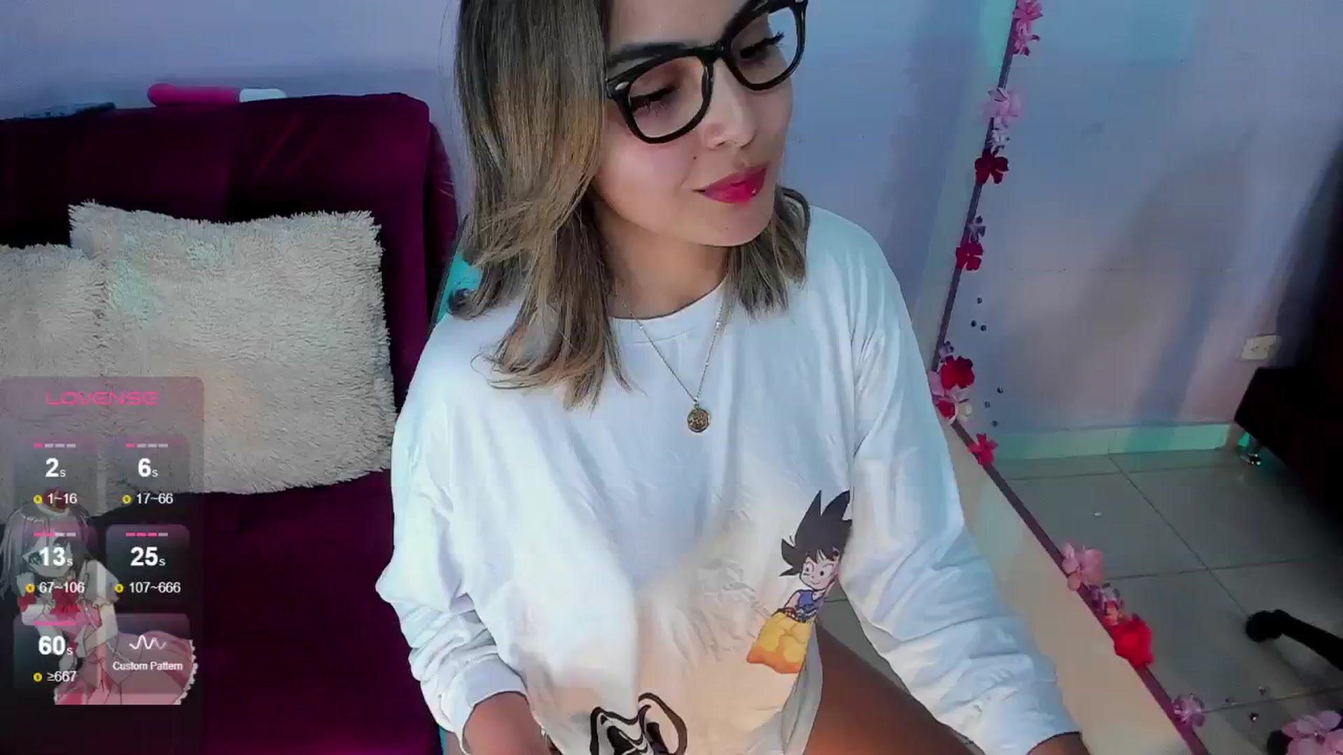 Gallery image thumbnail from CARMENVILLA1's myfreecams stream on, 08/08/2024, 05:36 image 14 of 20