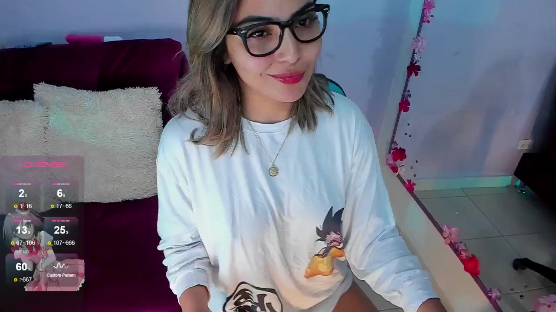 Gallery image thumbnail from CARMENVILLA1's myfreecams stream on, 08/08/2024, 05:36 image 16 of 20