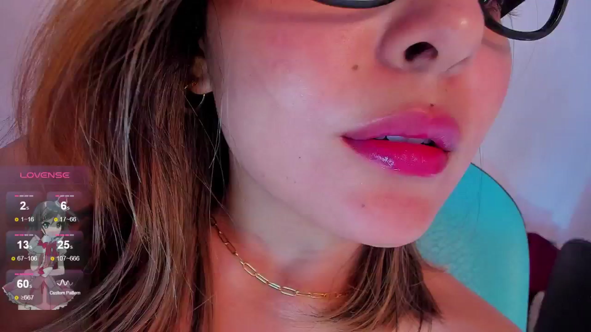 Gallery image thumbnail from CARMENVILLA1's myfreecams stream on, 08/18/2024, 06:47 image 9 of 20