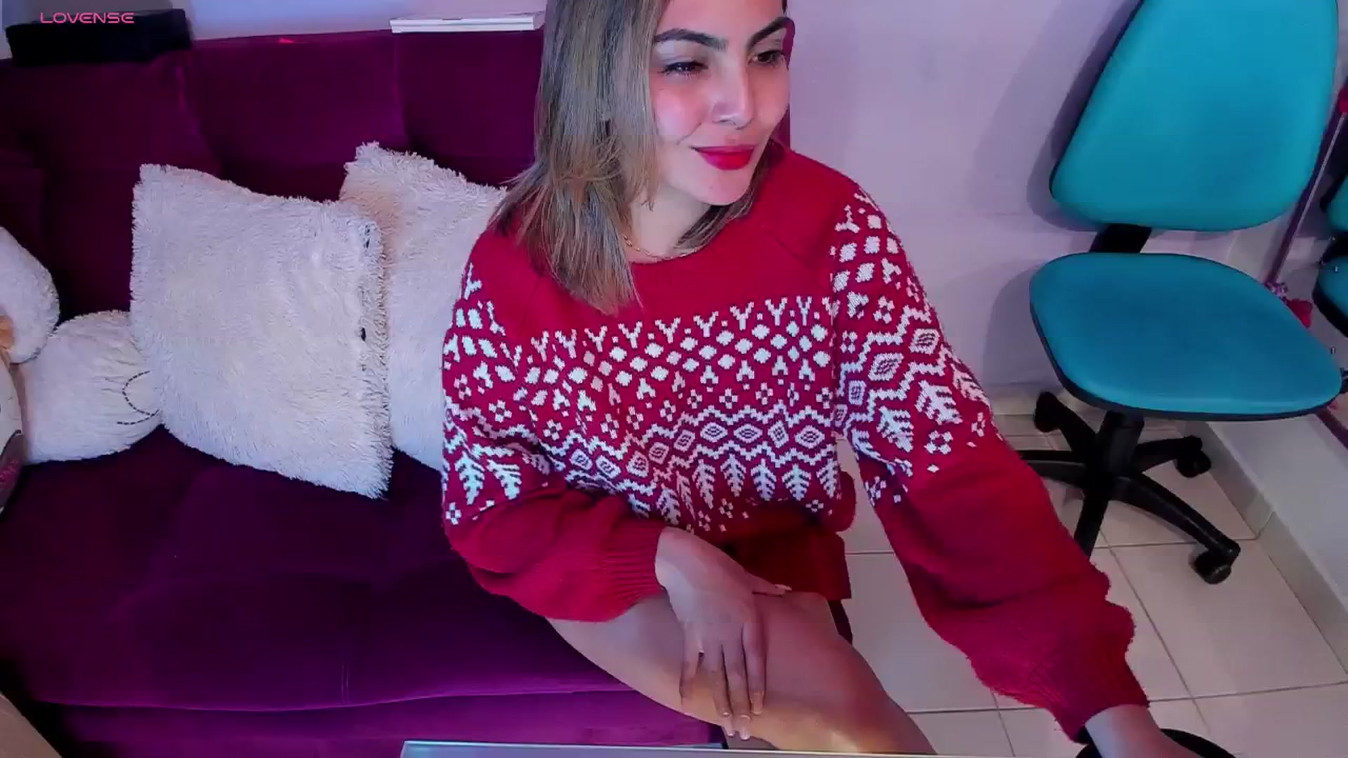 Gallery image thumbnail from CARMENVILLA1's myfreecams stream on, 08/22/2024, 05:49 image 3 of 20