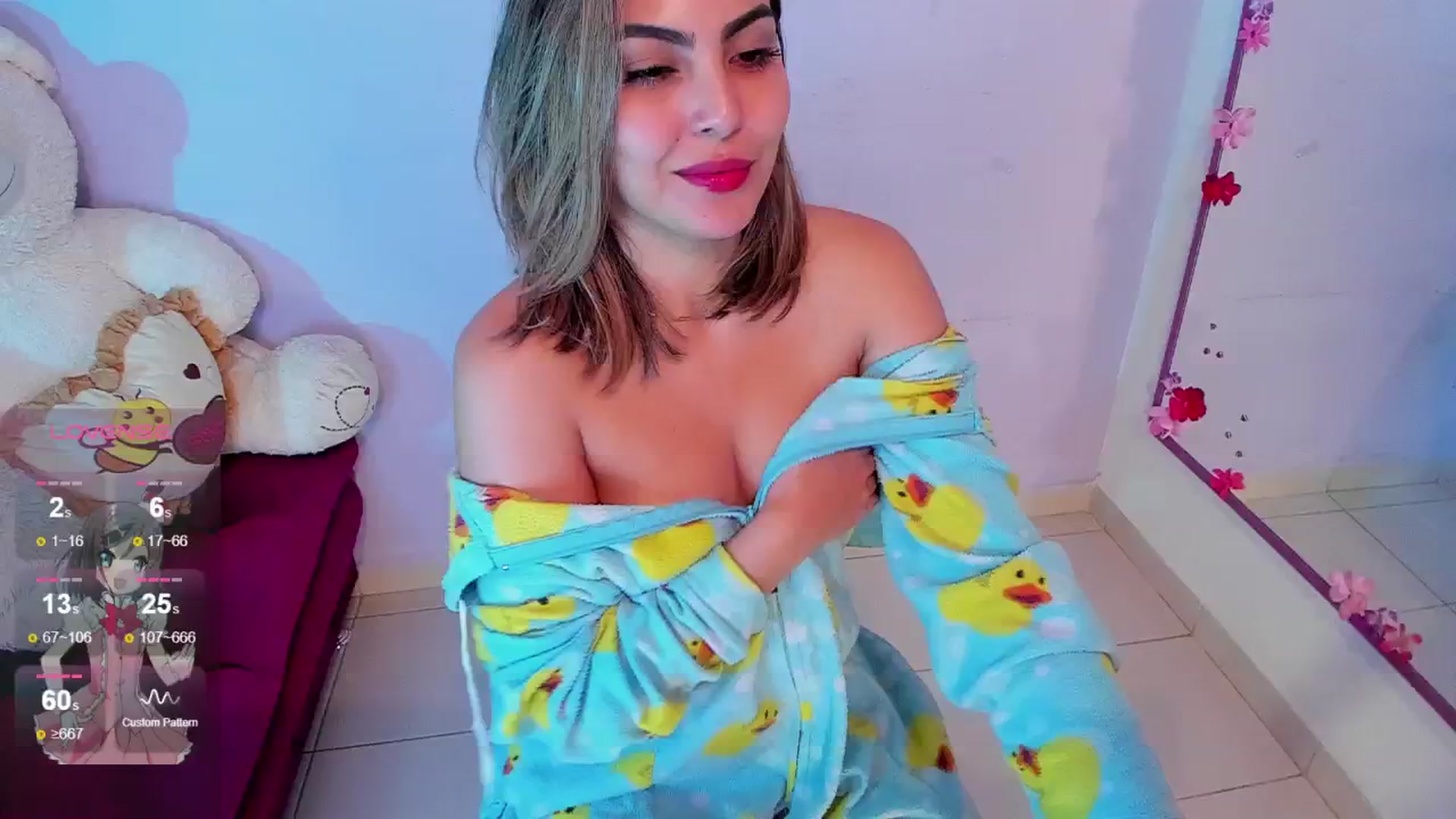 Gallery image thumbnail from CARMENVILLA1's myfreecams stream on, 09/03/2024, 04:28 image 8 of 20