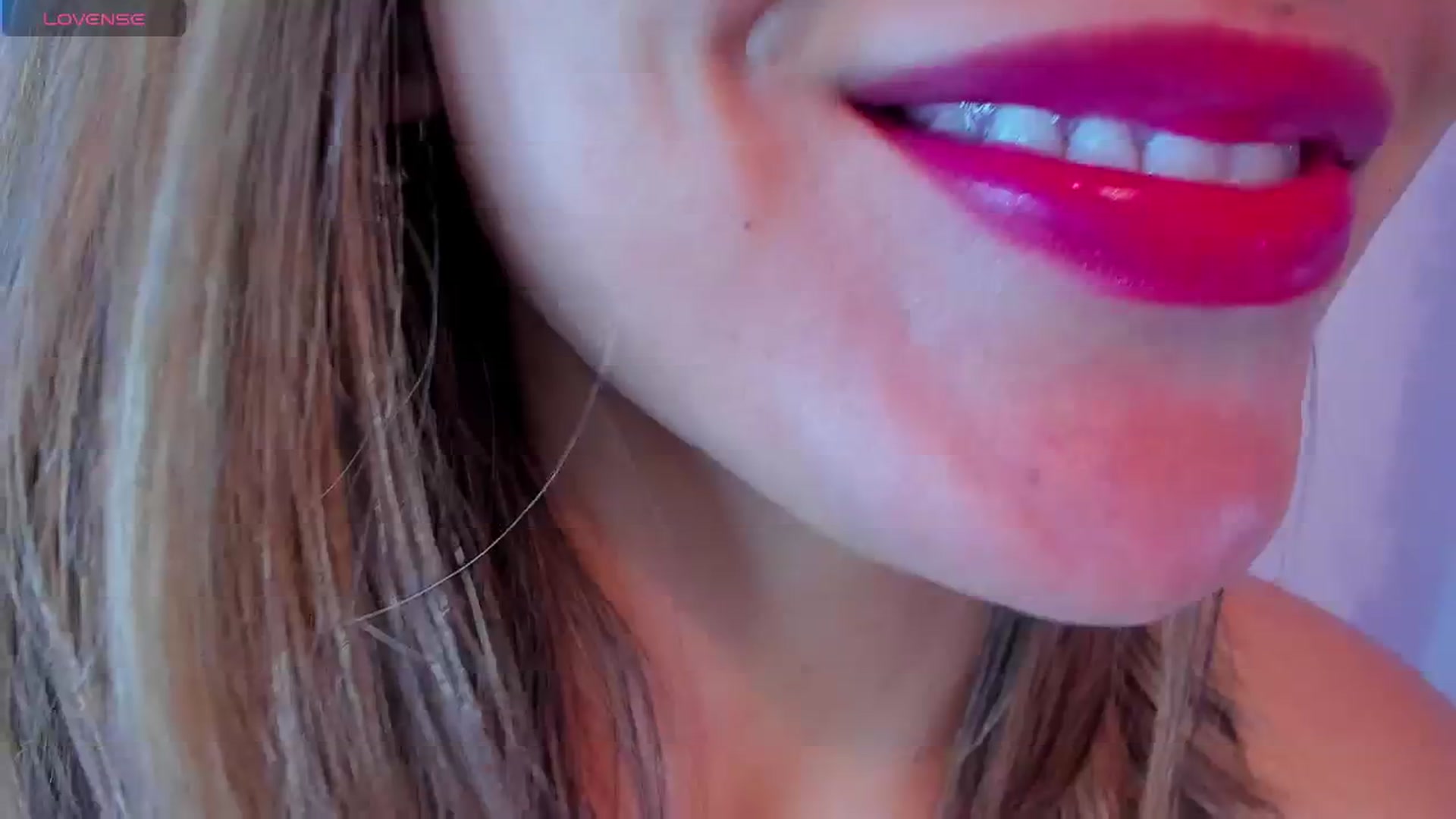 Gallery image thumbnail from CARMENVILLA1's myfreecams stream on, 09/12/2024, 05:48 image 3 of 20