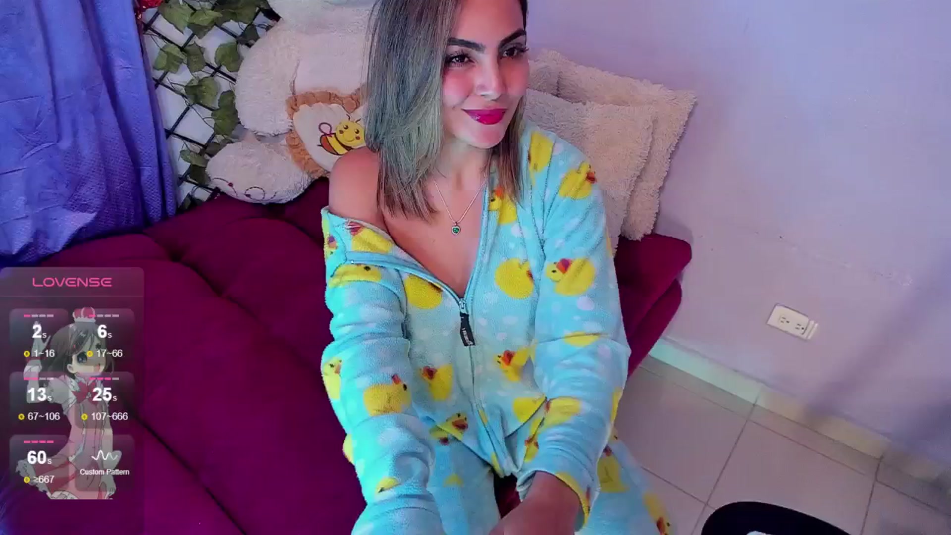 Gallery image thumbnail from CARMENVILLA1's myfreecams stream on, 09/15/2024, 06:14 image 3 of 20