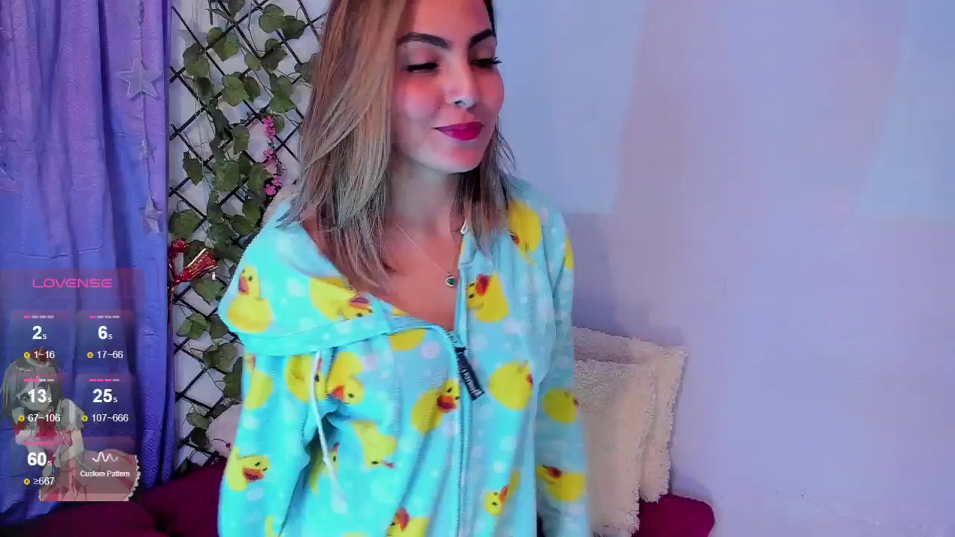 Gallery image thumbnail from CARMENVILLA1's myfreecams stream on, 09/15/2024, 06:14 image 6 of 20