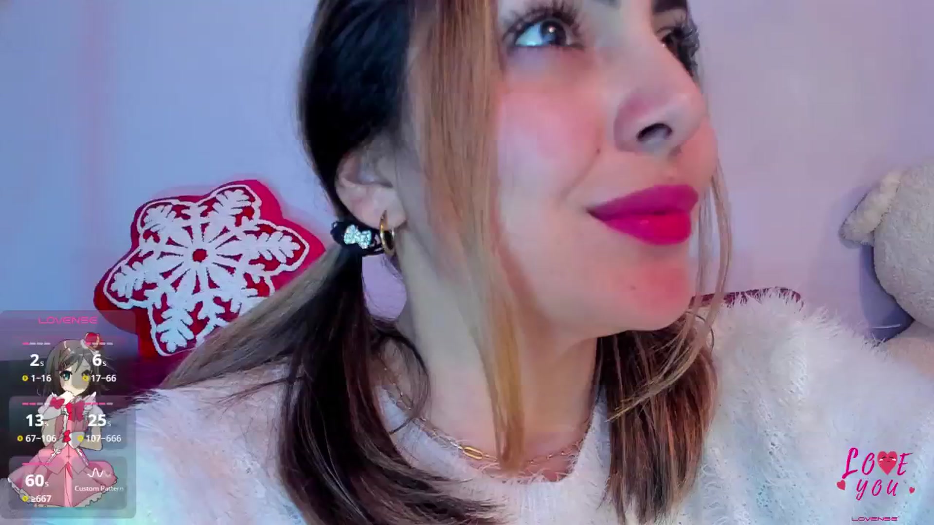 Gallery image thumbnail from CARMENVILLA1's myfreecams stream on, 11/28/2024, 07:00 image 12 of 20