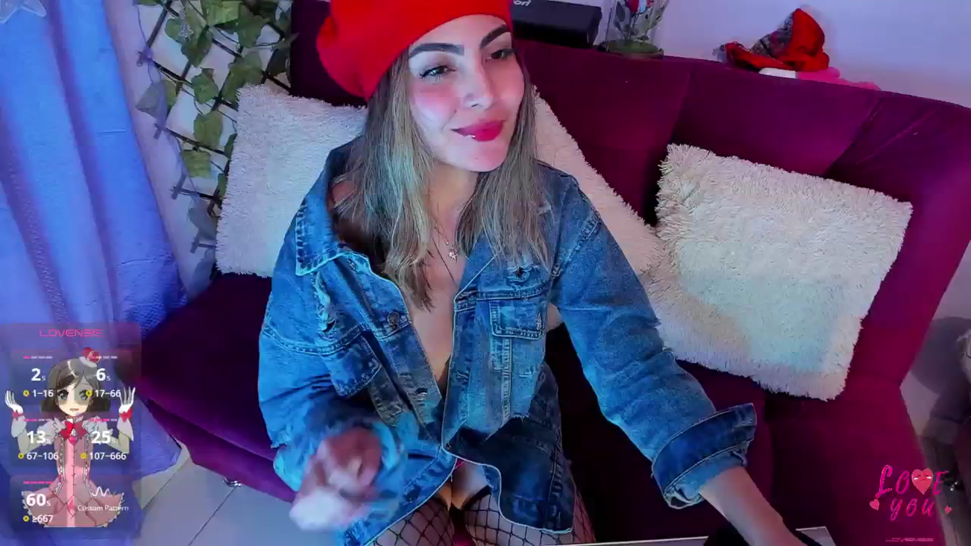 Gallery image thumbnail from CARMENVILLA1's myfreecams stream on, 12/24/2024, 07:45 image 19 of 20