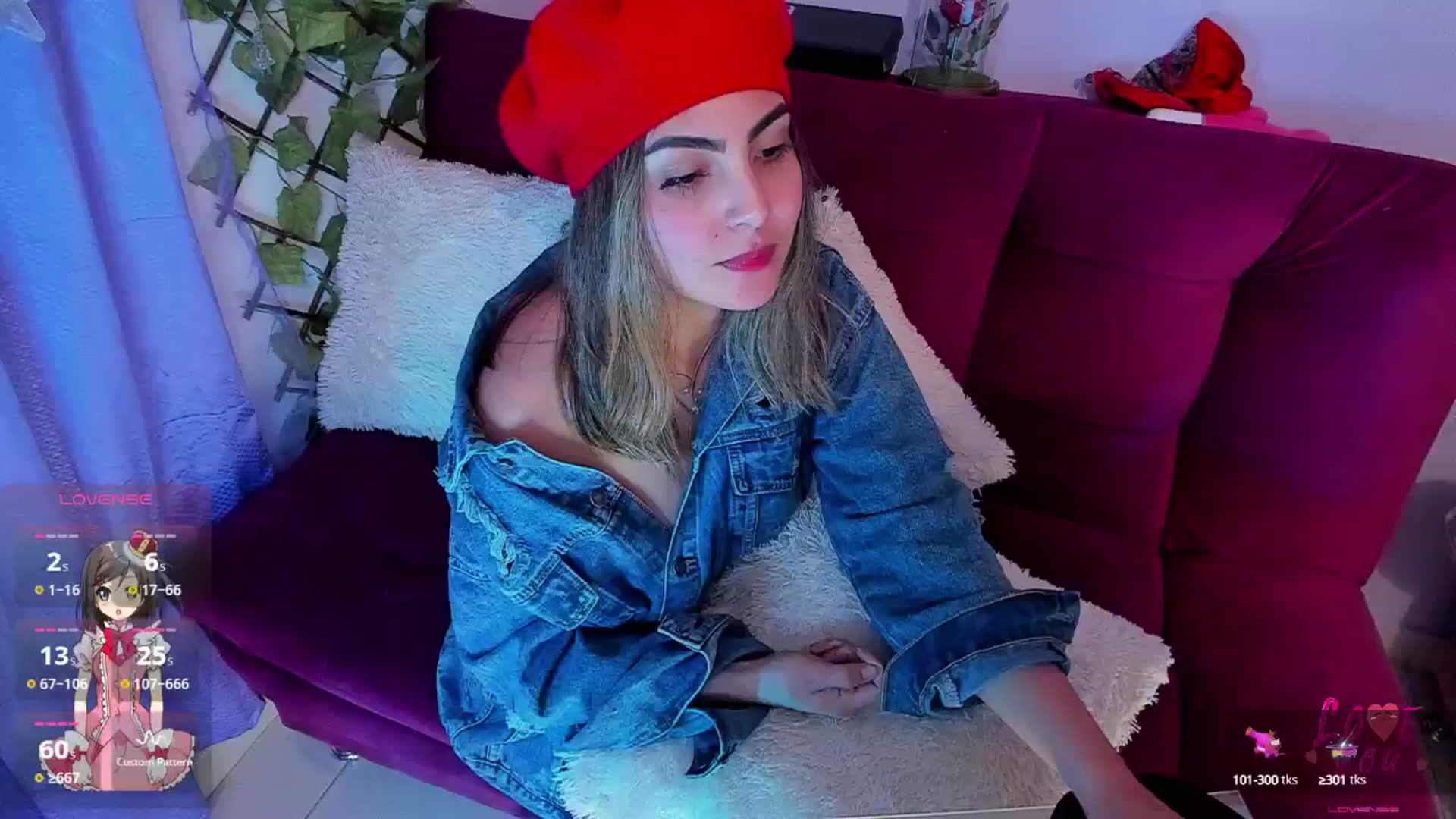Gallery image thumbnail from CARMENVILLA1's myfreecams stream on, 12/24/2024, 08:11 image 14 of 20