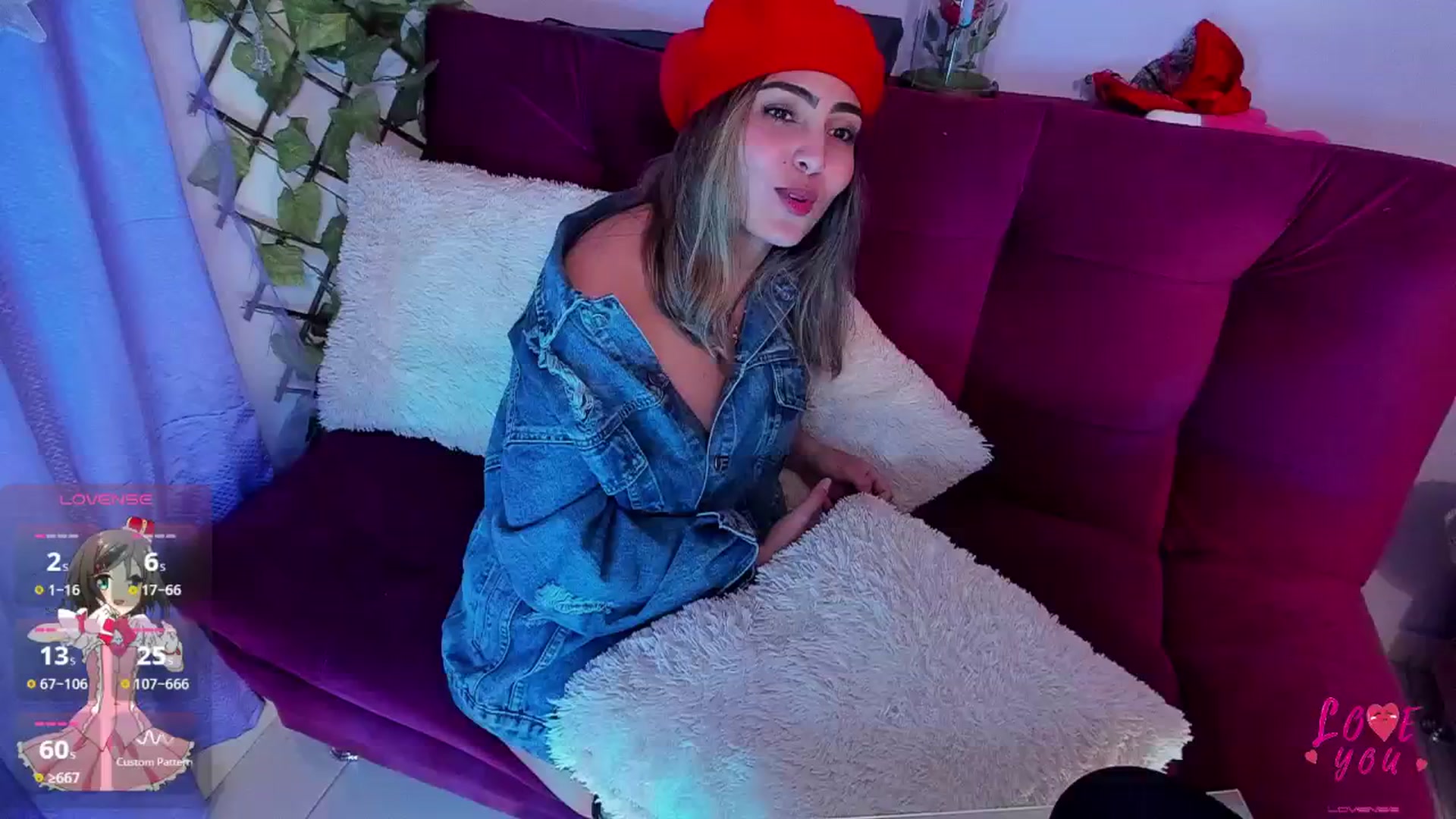Gallery image thumbnail from CARMENVILLA1's myfreecams stream on, 12/24/2024, 08:11 image 18 of 20