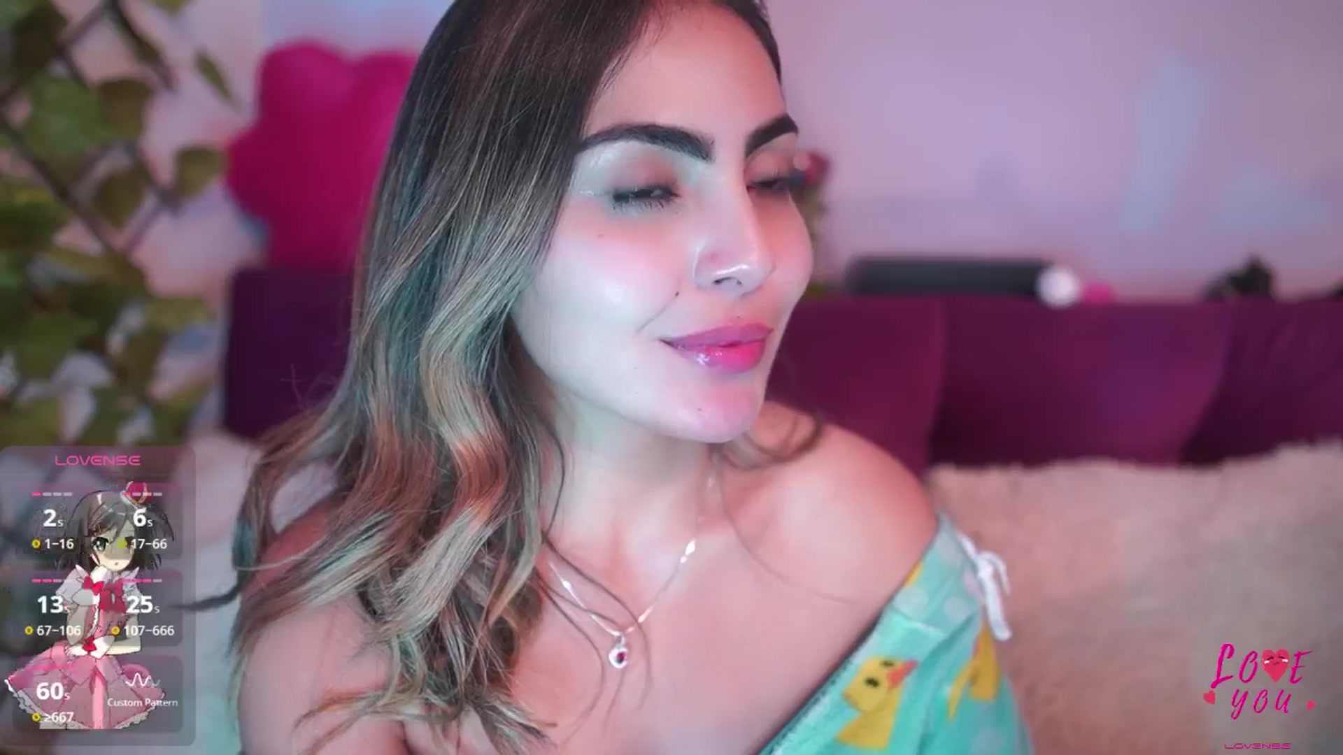 Gallery image thumbnail from CARMENVILLA1's myfreecams stream on, 02/01/2025, 08:10 image 20 of 20