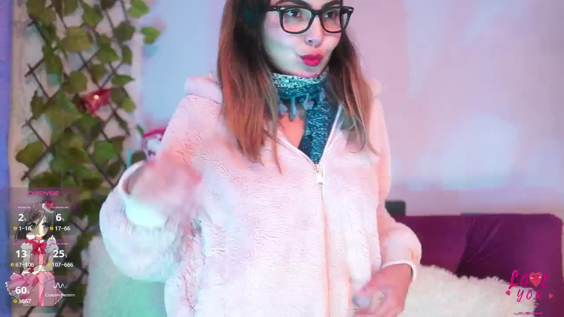 Gallery image thumbnail from CARMENVILLA1's myfreecams stream on, 02/07/2025, 03:03 image 14 of 20