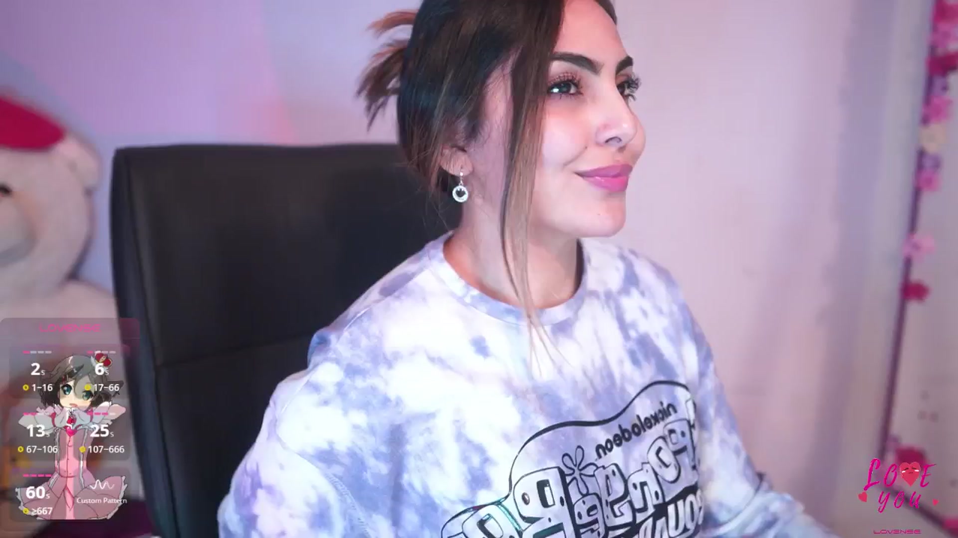 Gallery image thumbnail from CARMENVILLA1's myfreecams stream on, 03/01/2025, 07:42 image 14 of 20