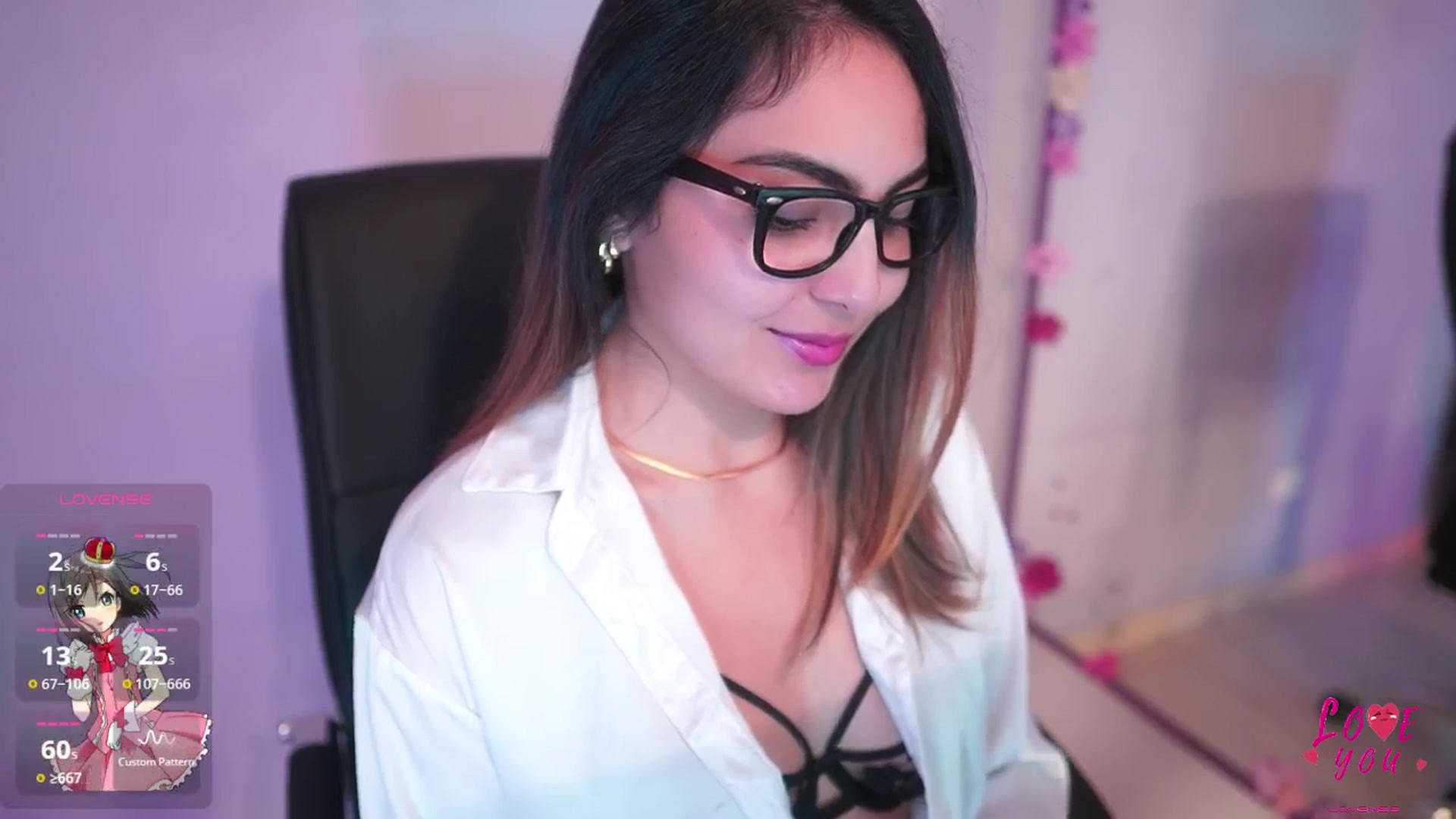 Gallery image thumbnail from CARMENVILLA1's myfreecams stream on, 03/14/2025, 05:10 image 5 of 20