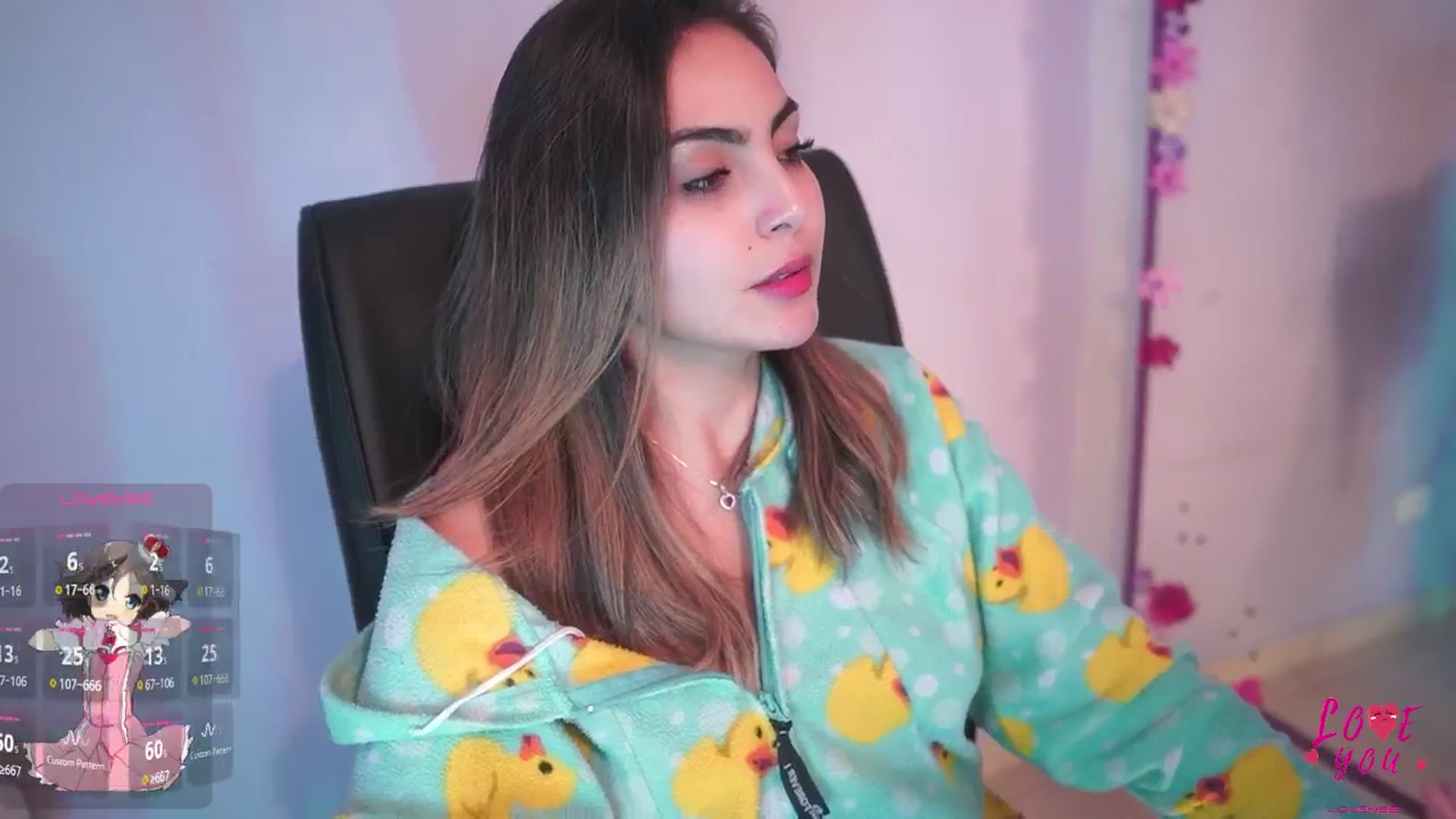 Gallery image thumbnail from CARMENVILLA1's myfreecams stream on, 03/16/2025, 06:32 image 3 of 20