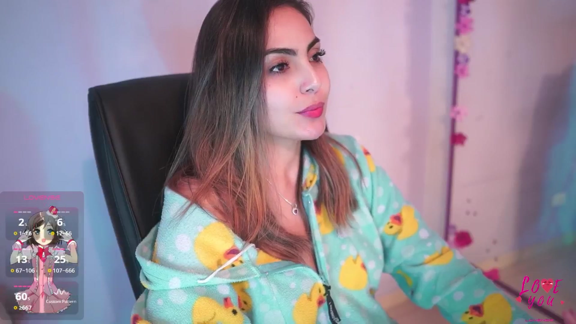 Gallery image thumbnail from CARMENVILLA1's myfreecams stream on, 03/16/2025, 06:32 image 18 of 20