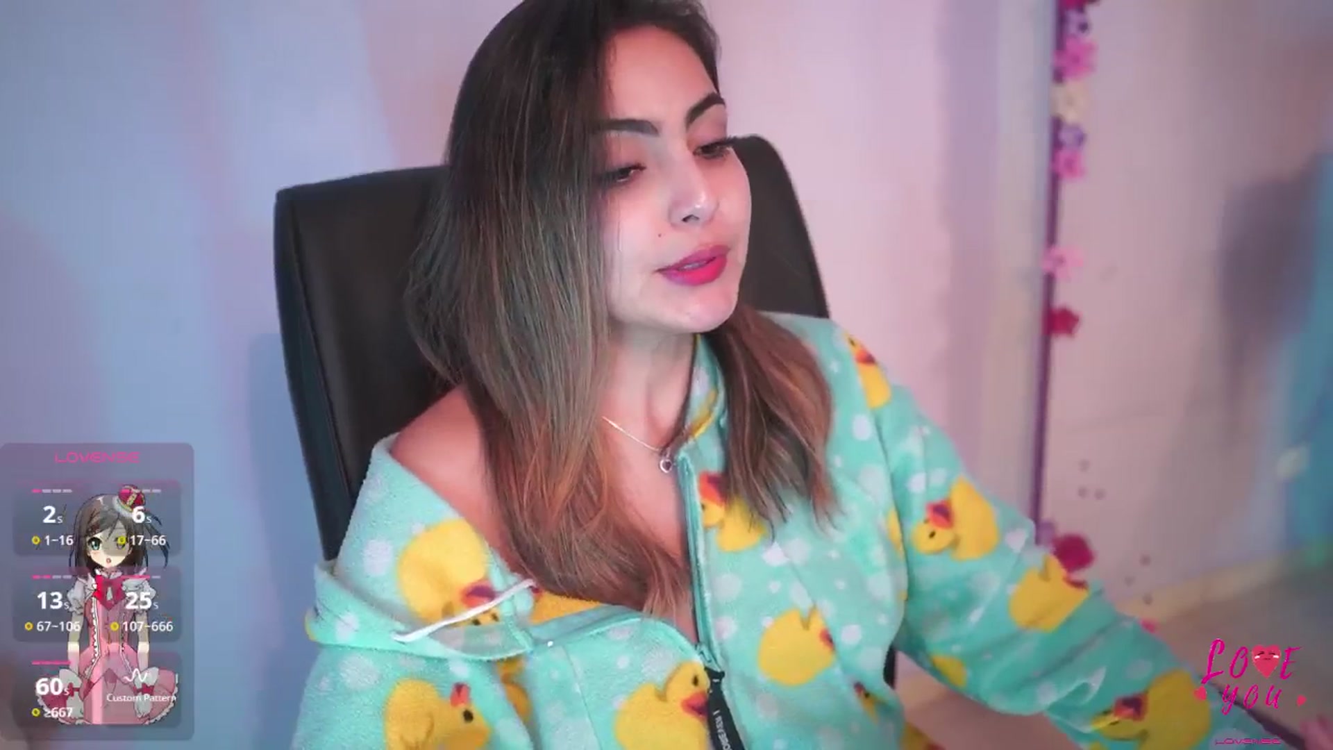 Gallery image thumbnail from CARMENVILLA1's myfreecams stream on, 03/16/2025, 06:32 image 2 of 20
