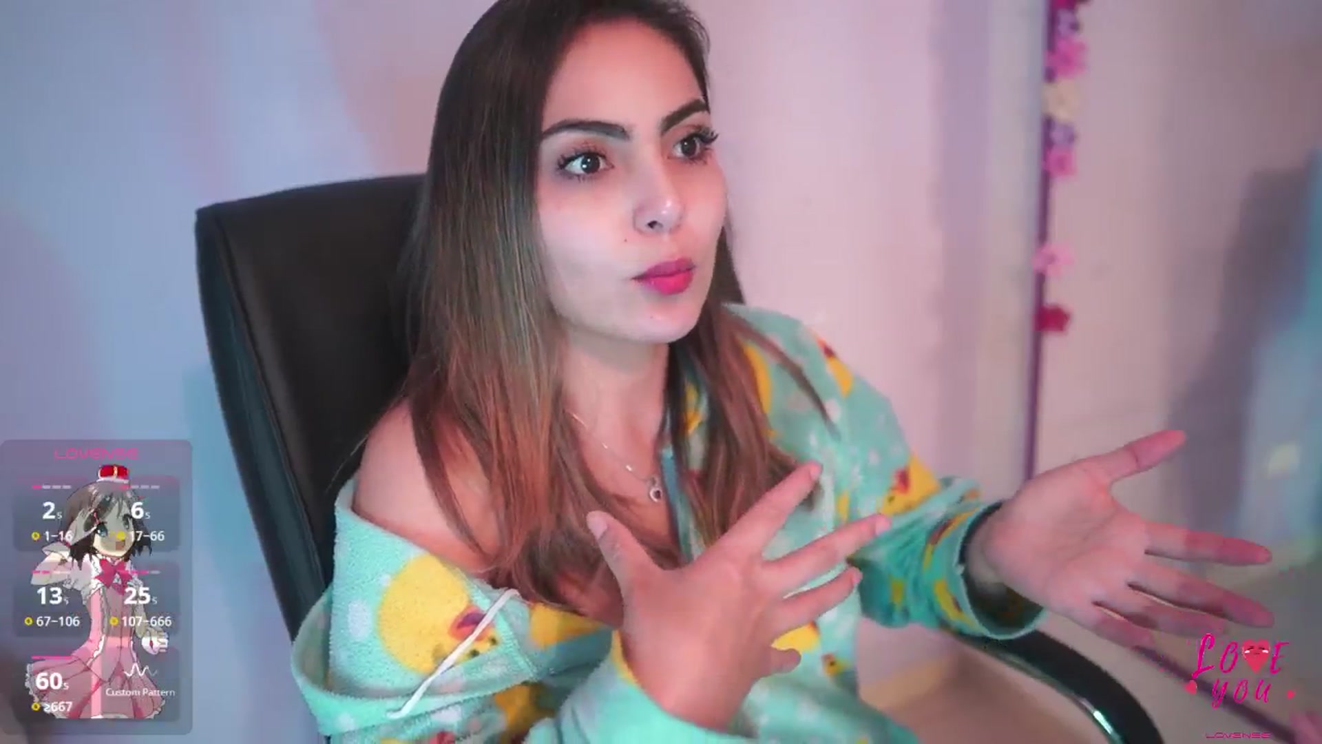 Gallery image thumbnail from CARMENVILLA1's myfreecams stream on, 03/16/2025, 06:32 image 8 of 20