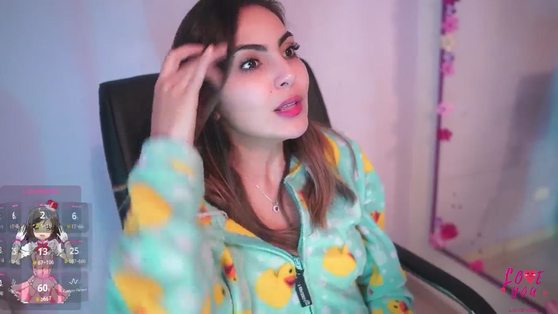Gallery image thumbnail from CARMENVILLA1's myfreecams stream on, 03/16/2025, 06:32 image 14 of 20