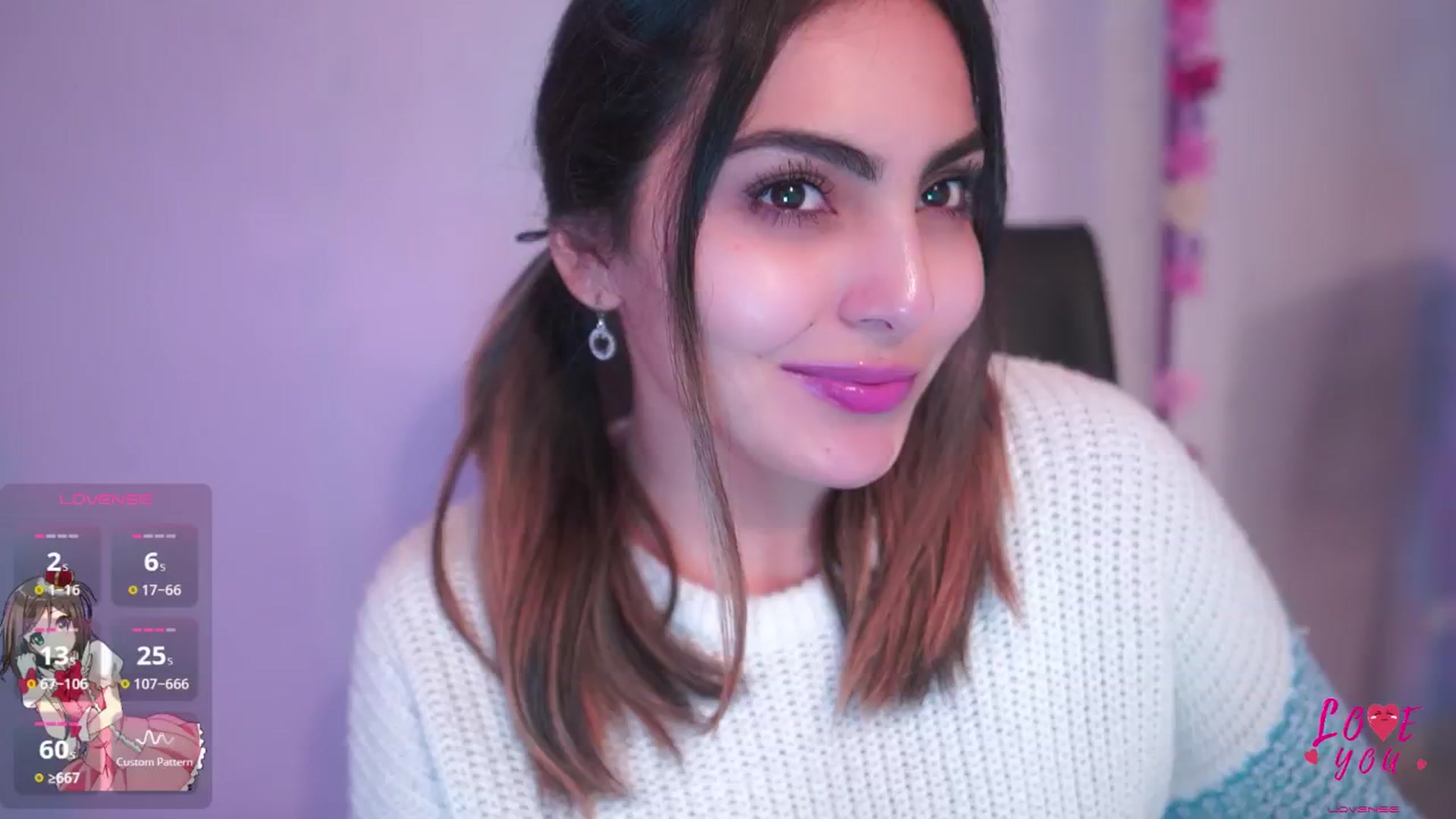 Gallery image thumbnail from CARMENVILLA1's myfreecams stream on, 03/19/2025, 05:53 image 3 of 20
