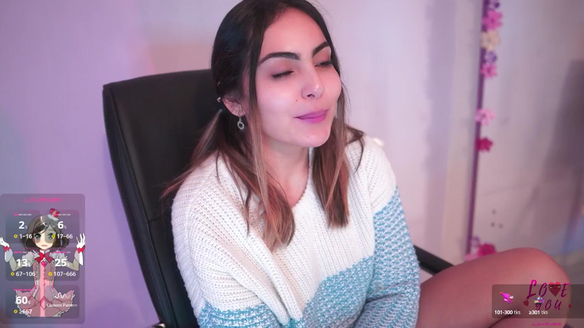 Gallery image thumbnail from CARMENVILLA1's myfreecams stream on, 03/19/2025, 06:33 image 15 of 20
