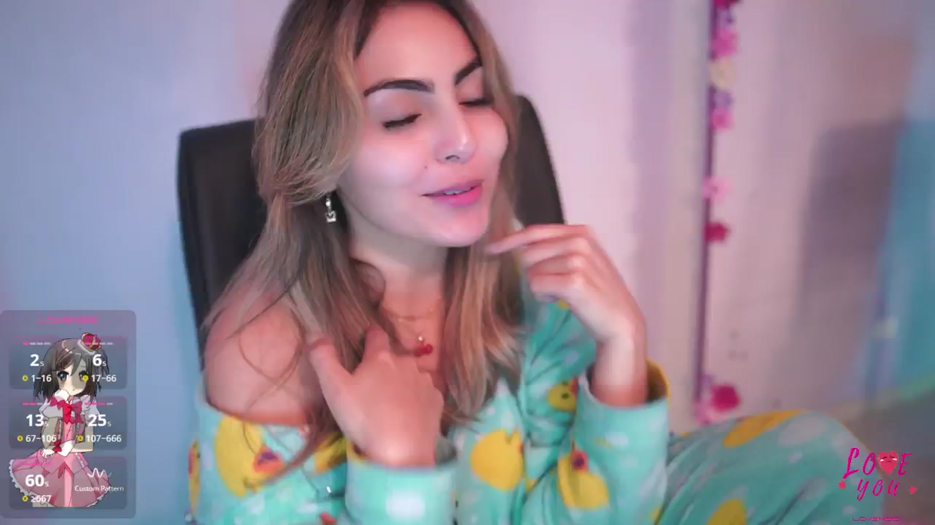 Gallery image thumbnail from CARMENVILLA1's myfreecams stream on, 03/21/2025, 06:09 image 1 of 20