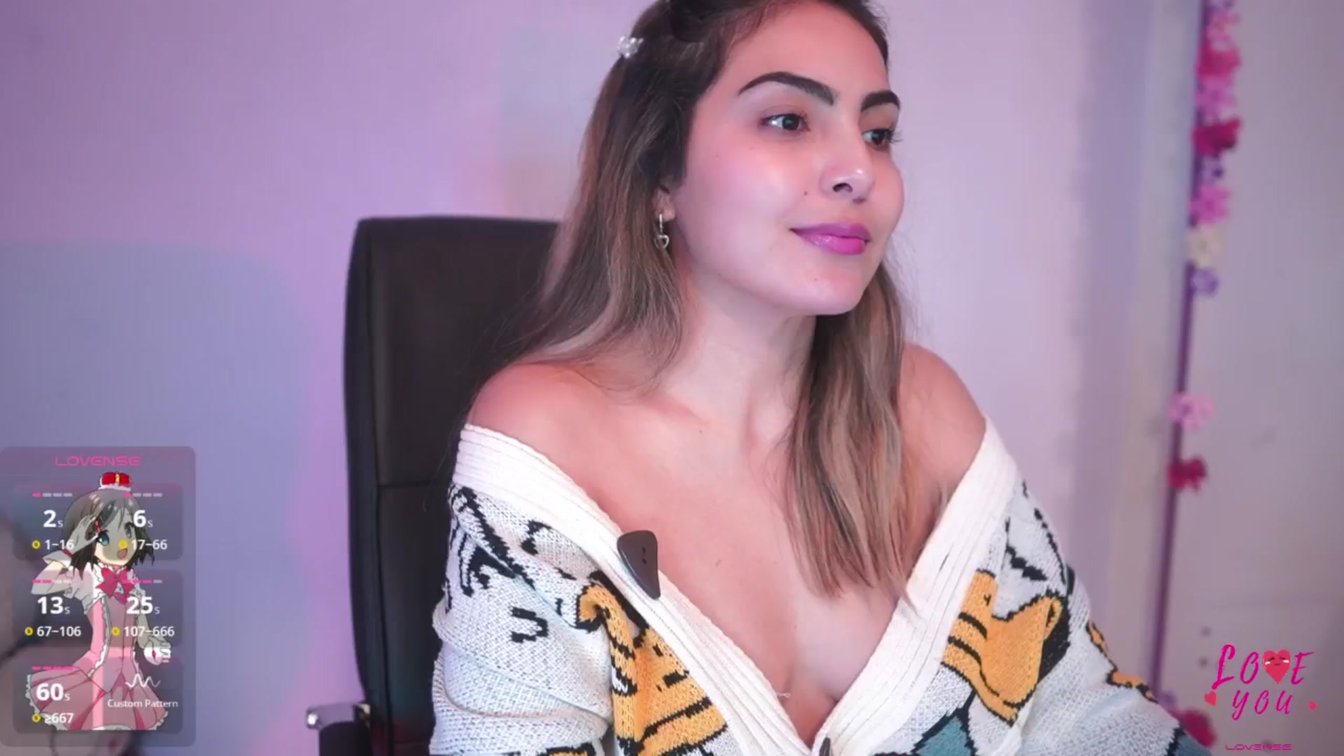 Gallery image thumbnail from CARMENVILLA1's myfreecams stream on, 04/04/2025, 05:29 image 18 of 20
