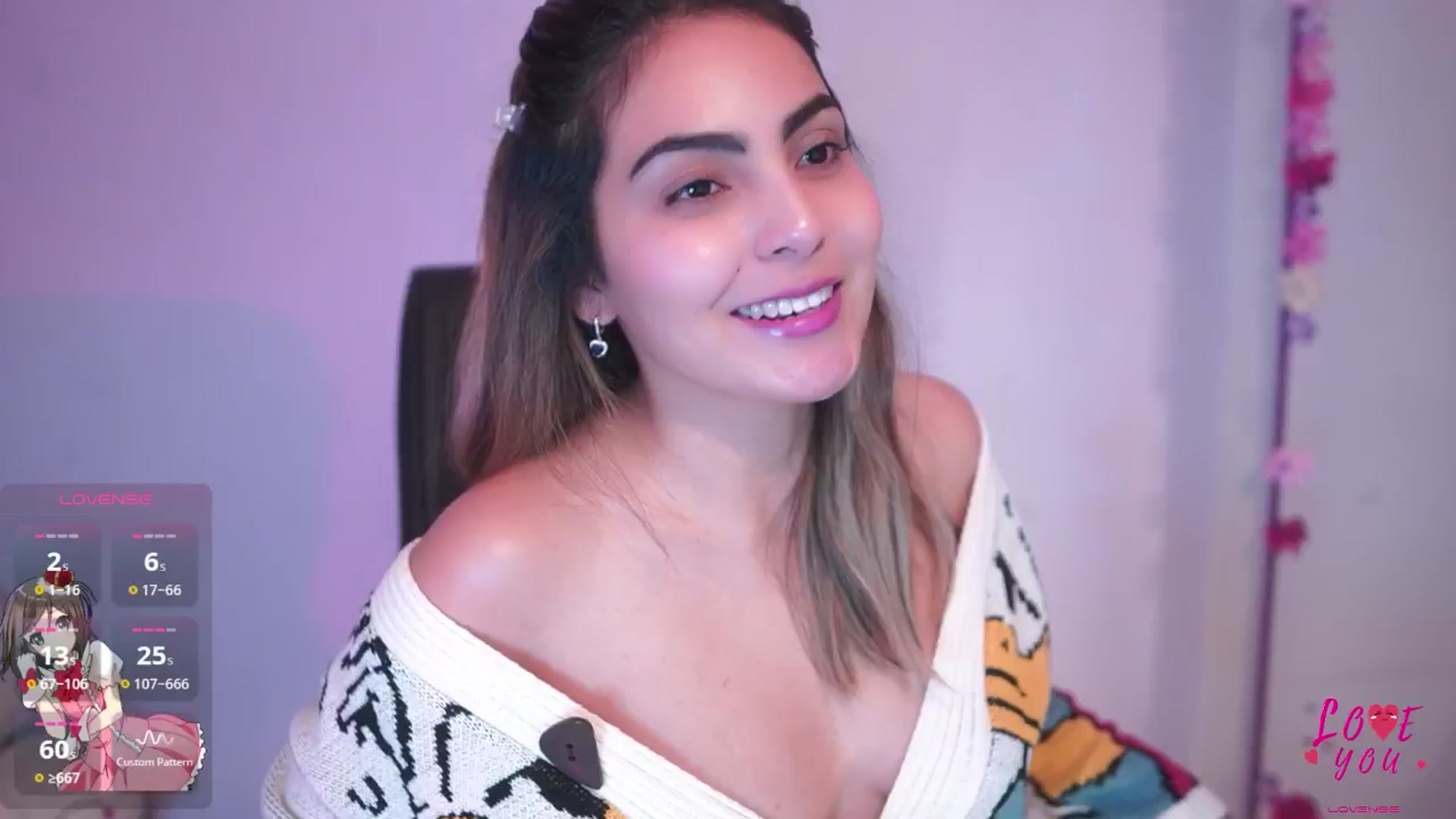 Gallery image thumbnail from CARMENVILLA1's myfreecams stream on, 04/04/2025, 05:29 image 7 of 20