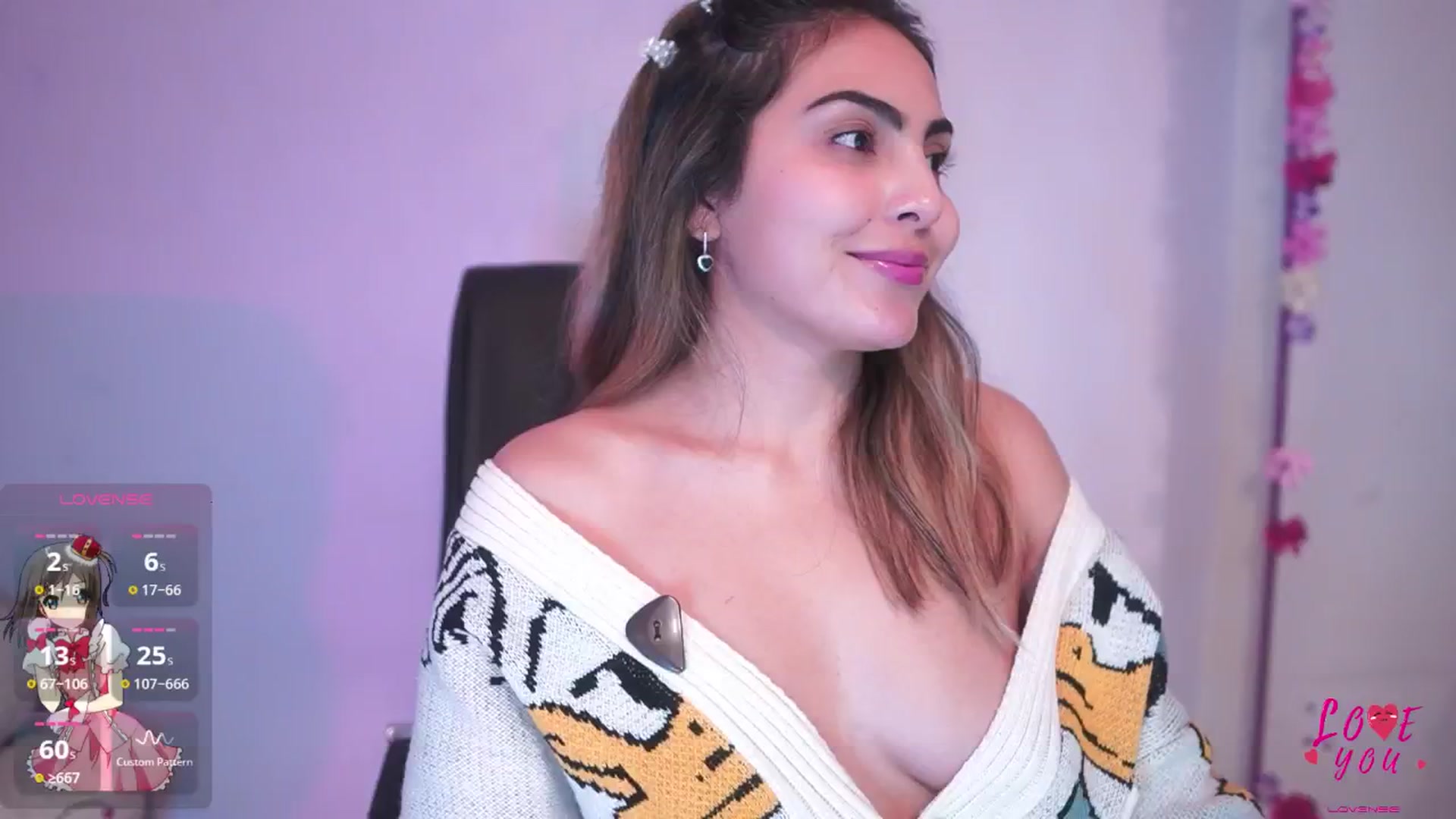 Gallery image thumbnail from CARMENVILLA1's myfreecams stream on, 04/04/2025, 05:29 image 4 of 20