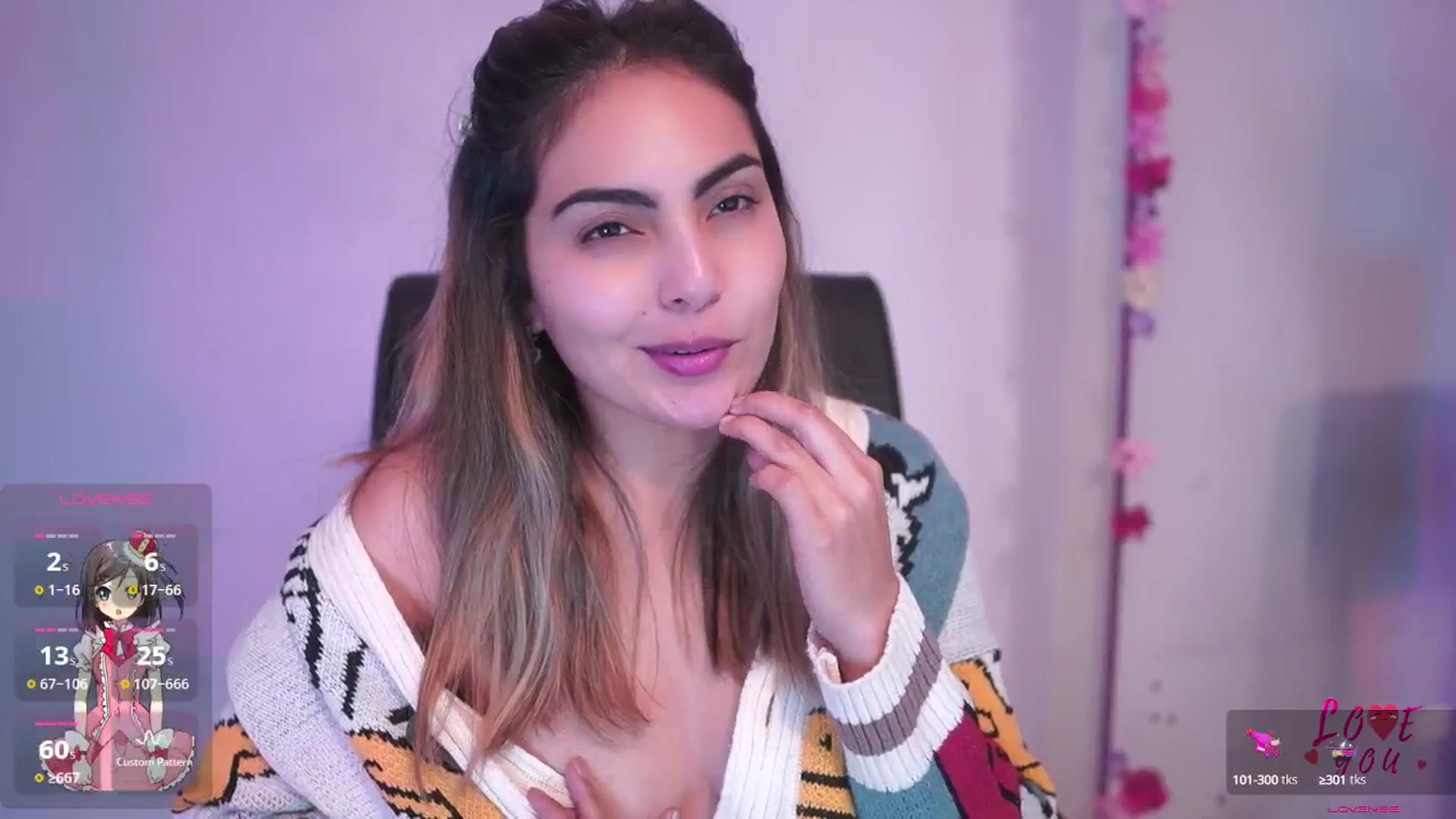 Gallery image thumbnail from CARMENVILLA1's myfreecams stream on, 04/04/2025, 06:40 image 3 of 20