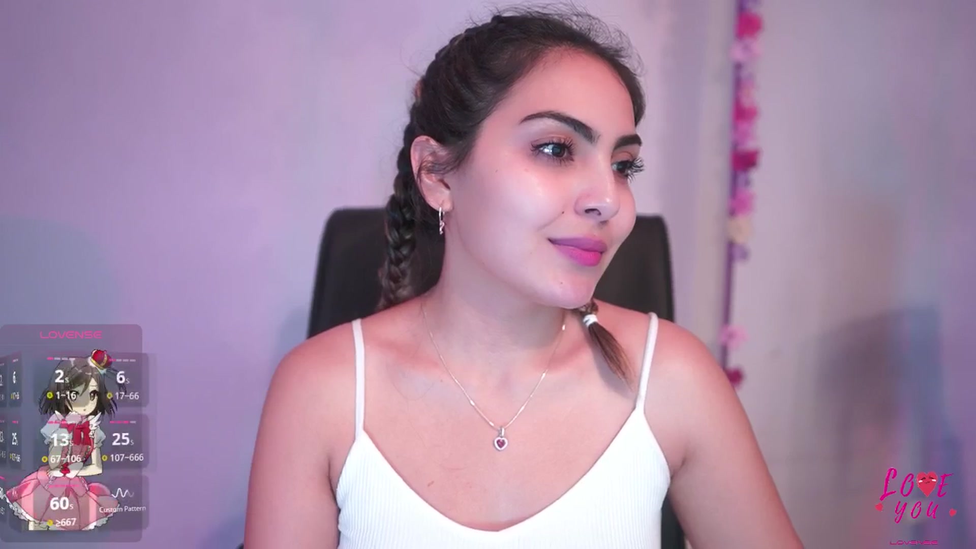 Gallery image thumbnail from CARMENVILLA1's myfreecams stream on, 04/08/2025, 06:36 image 5 of 20