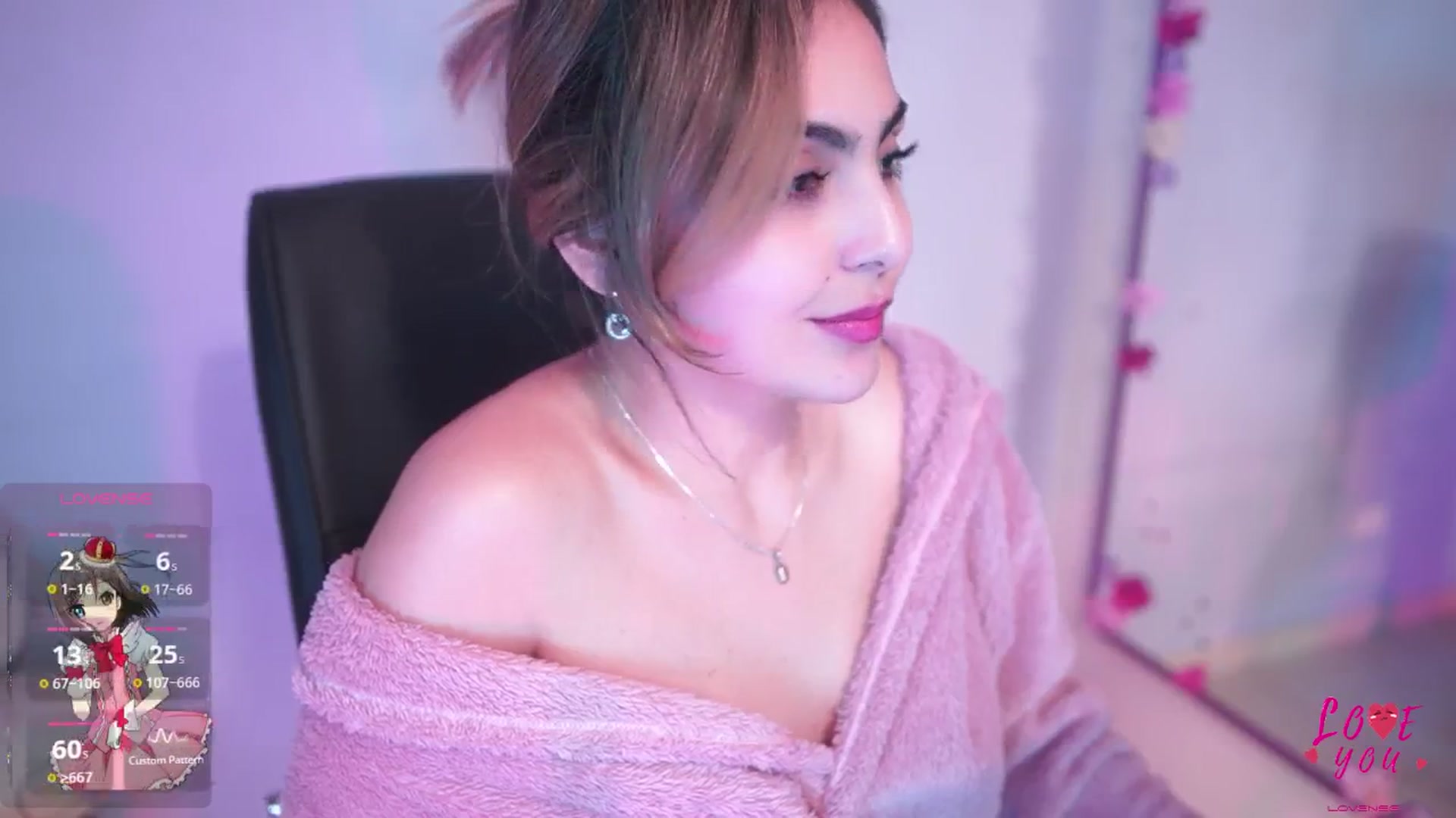 Gallery image thumbnail from CARMENVILLA1's myfreecams stream on, 04/23/2025, 08:08 image 3 of 20