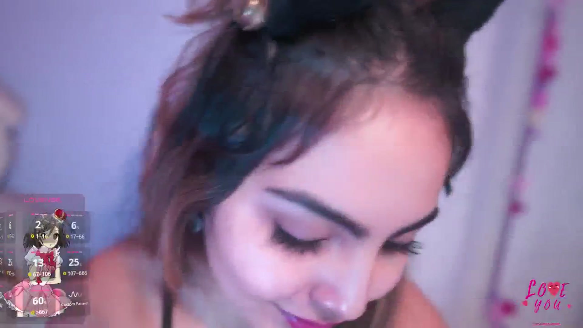 Gallery image thumbnail from CARMENVILLA1's myfreecams stream on, 05/03/2025, 06:30 image 18 of 20