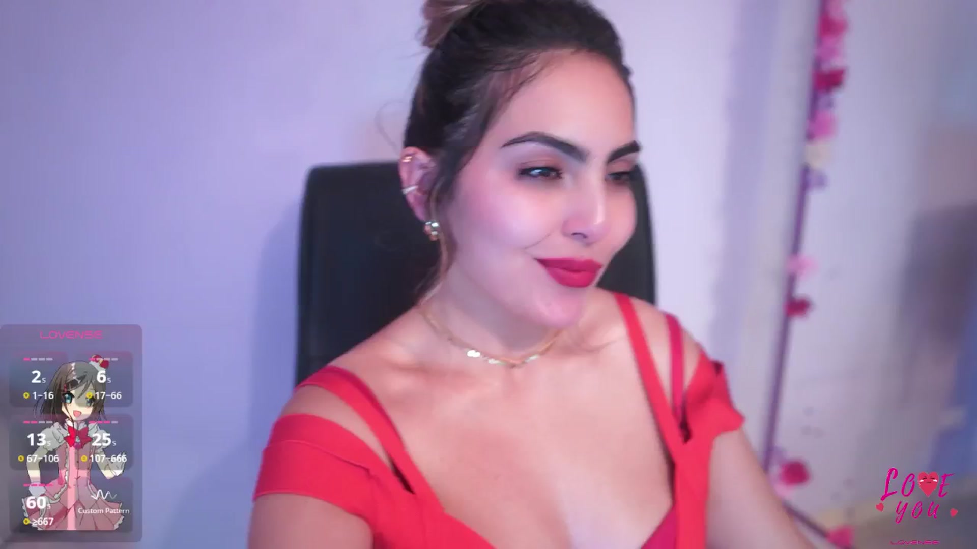 Gallery image thumbnail from CARMENVILLA1's myfreecams stream on, 05/10/2025, 03:44 image 4 of 20