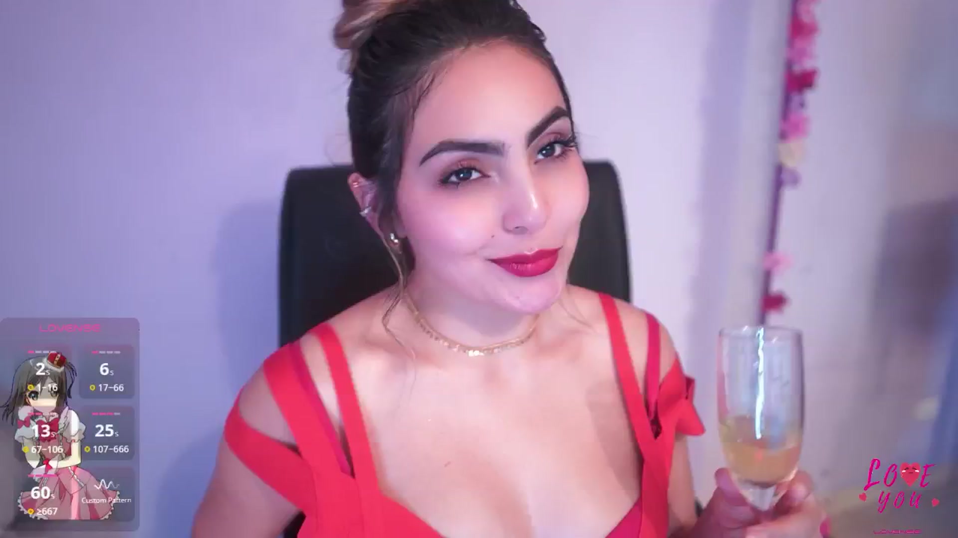Gallery image thumbnail from CARMENVILLA1's myfreecams stream on, 05/10/2025, 03:44 image 5 of 20