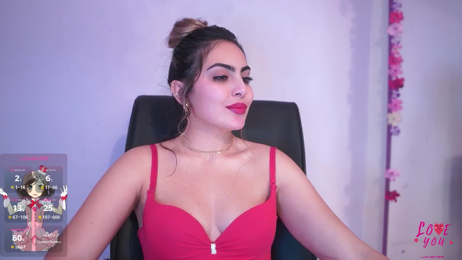Gallery image thumbnail from CARMENVILLA1's myfreecams stream on, 05/10/2025, 06:11 image 18 of 20