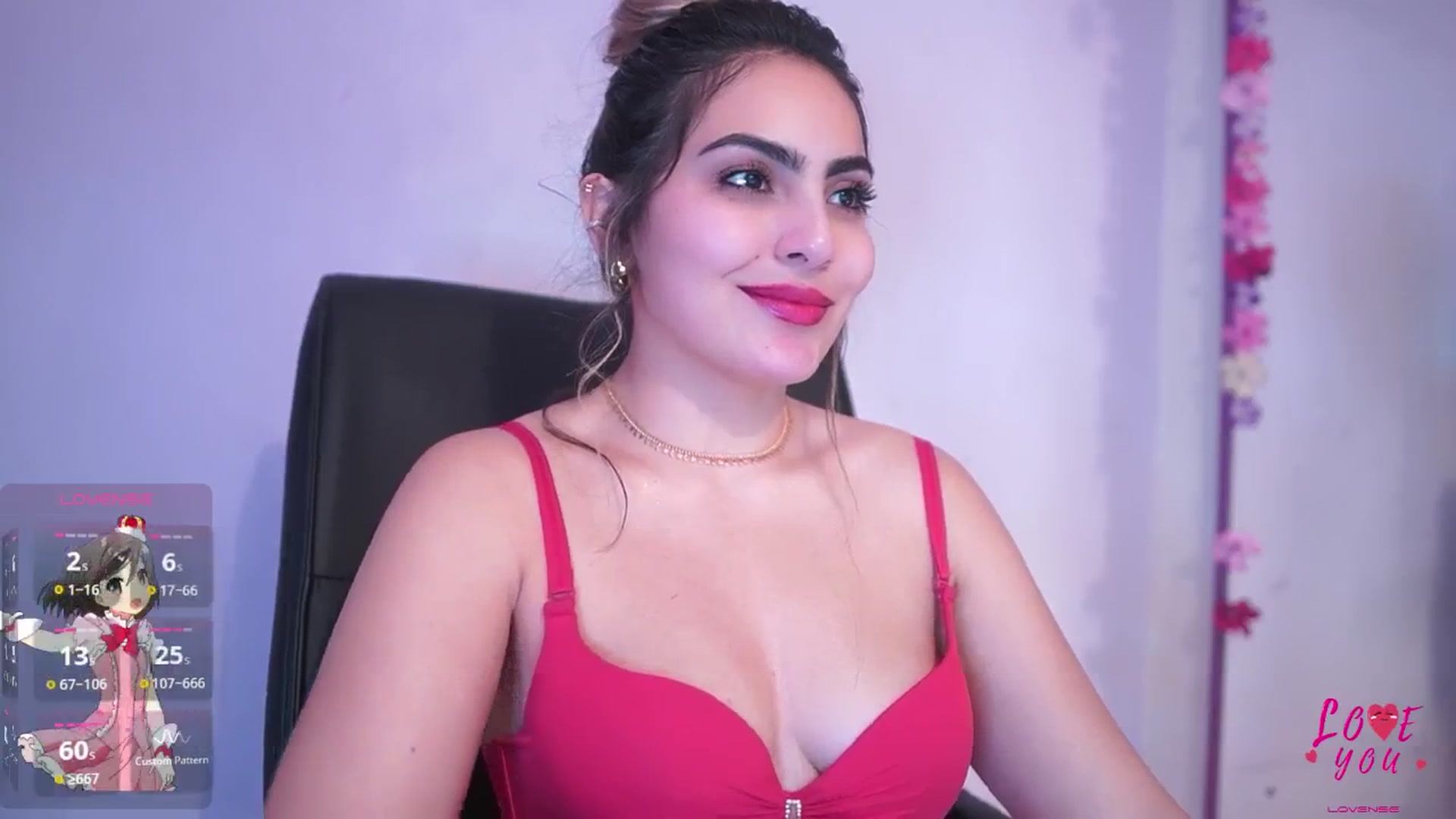 Gallery image thumbnail from CARMENVILLA1's myfreecams stream on, 05/10/2025, 06:11 image 15 of 20