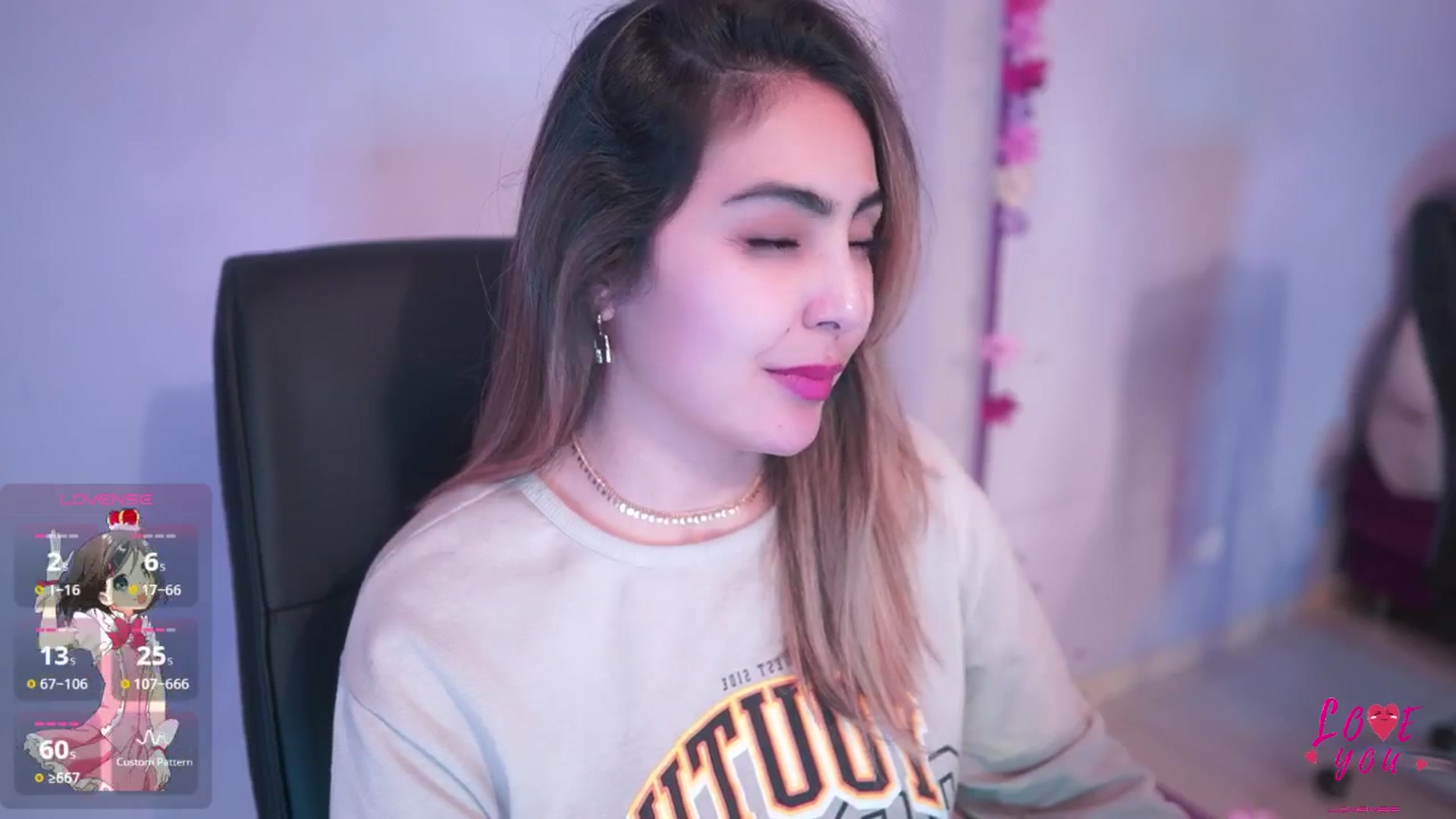 Gallery image thumbnail from CARMENVILLA1's myfreecams stream on, 05/11/2025, 06:29 image 9 of 20