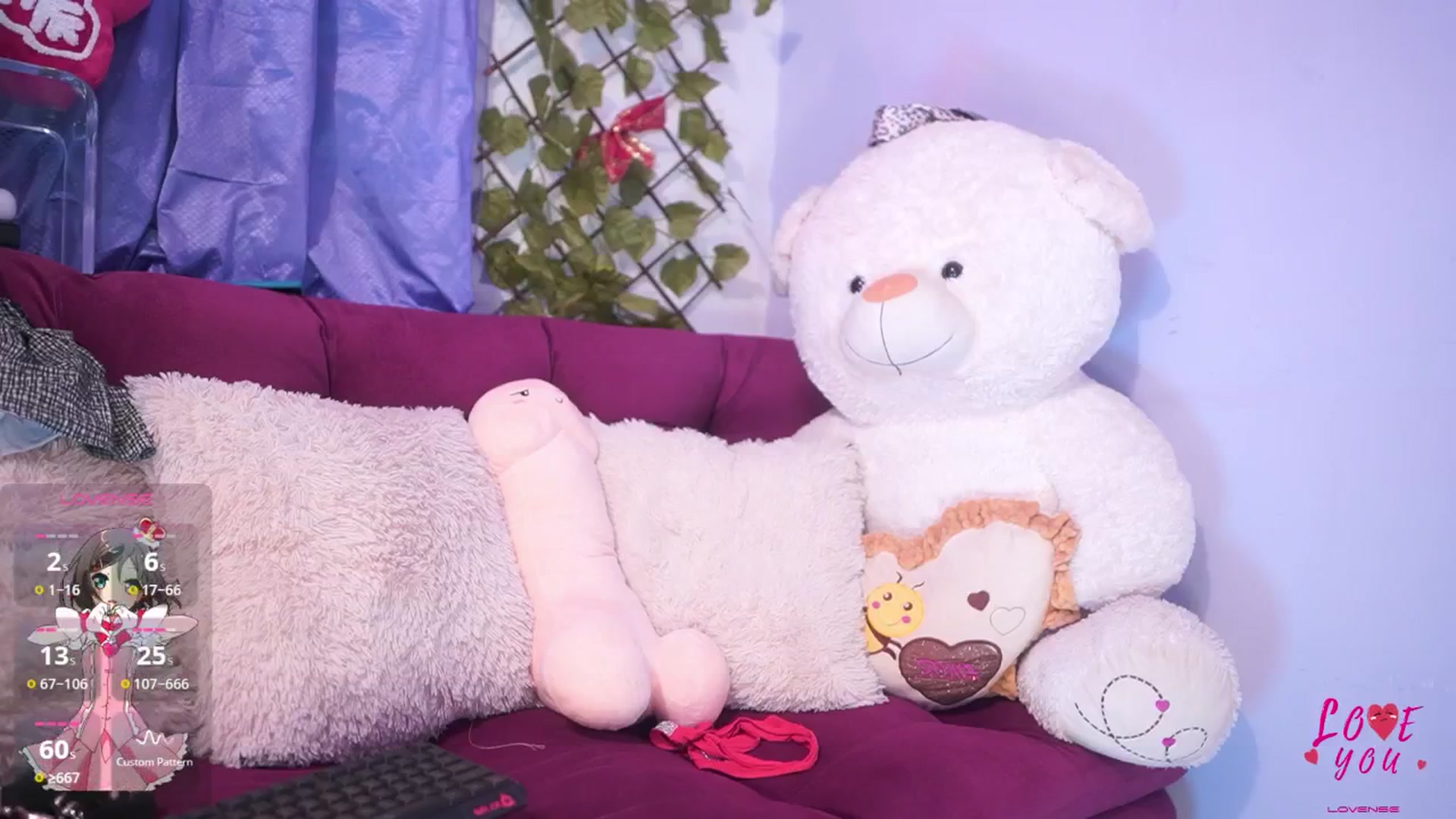 Gallery image thumbnail from CARMENVILLA1's myfreecams stream on, 05/17/2025, 05:55 image 19 of 20