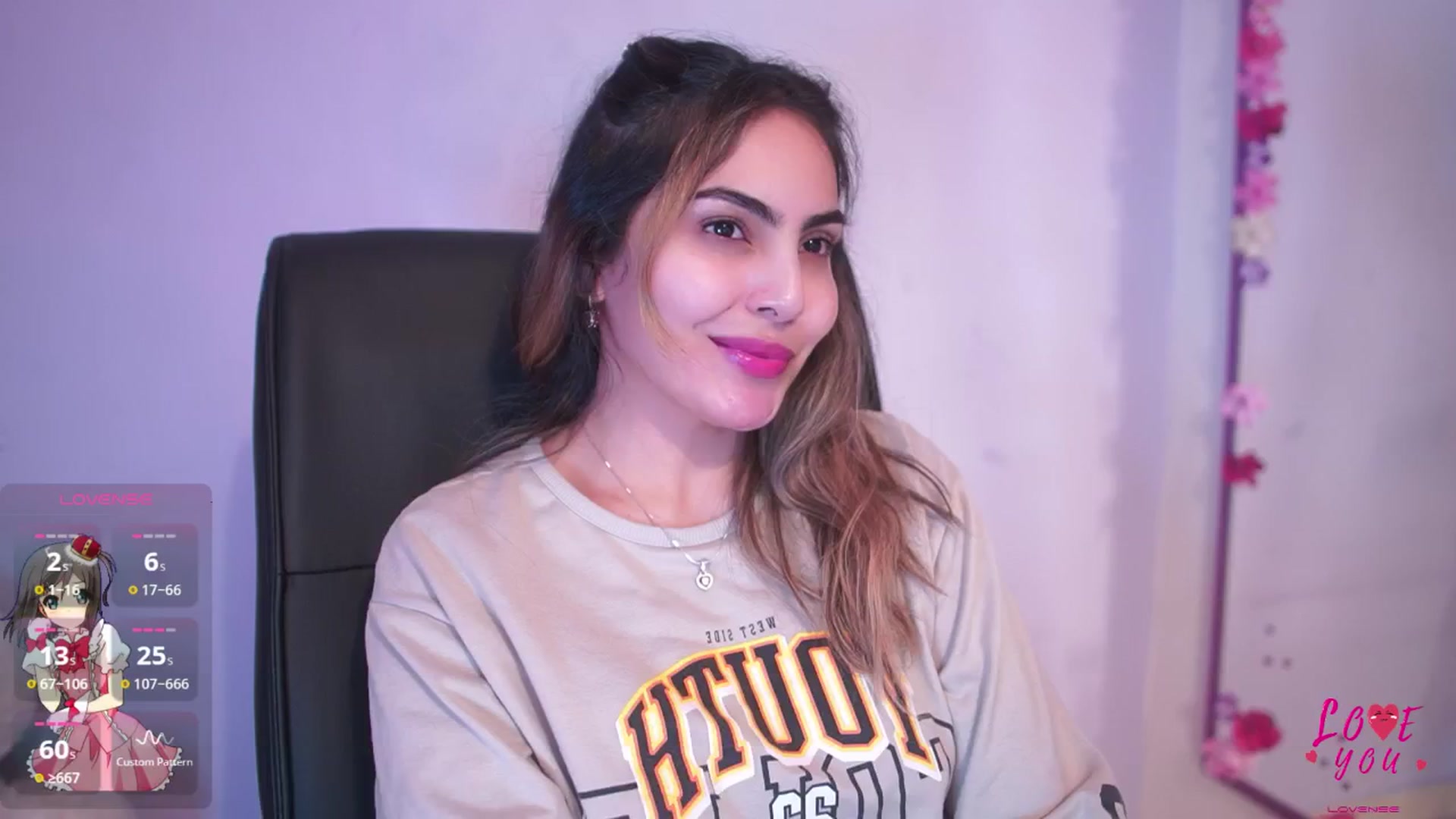 Gallery image thumbnail from CARMENVILLA1's myfreecams stream on, 06/07/2025, 08:14 image 9 of 20