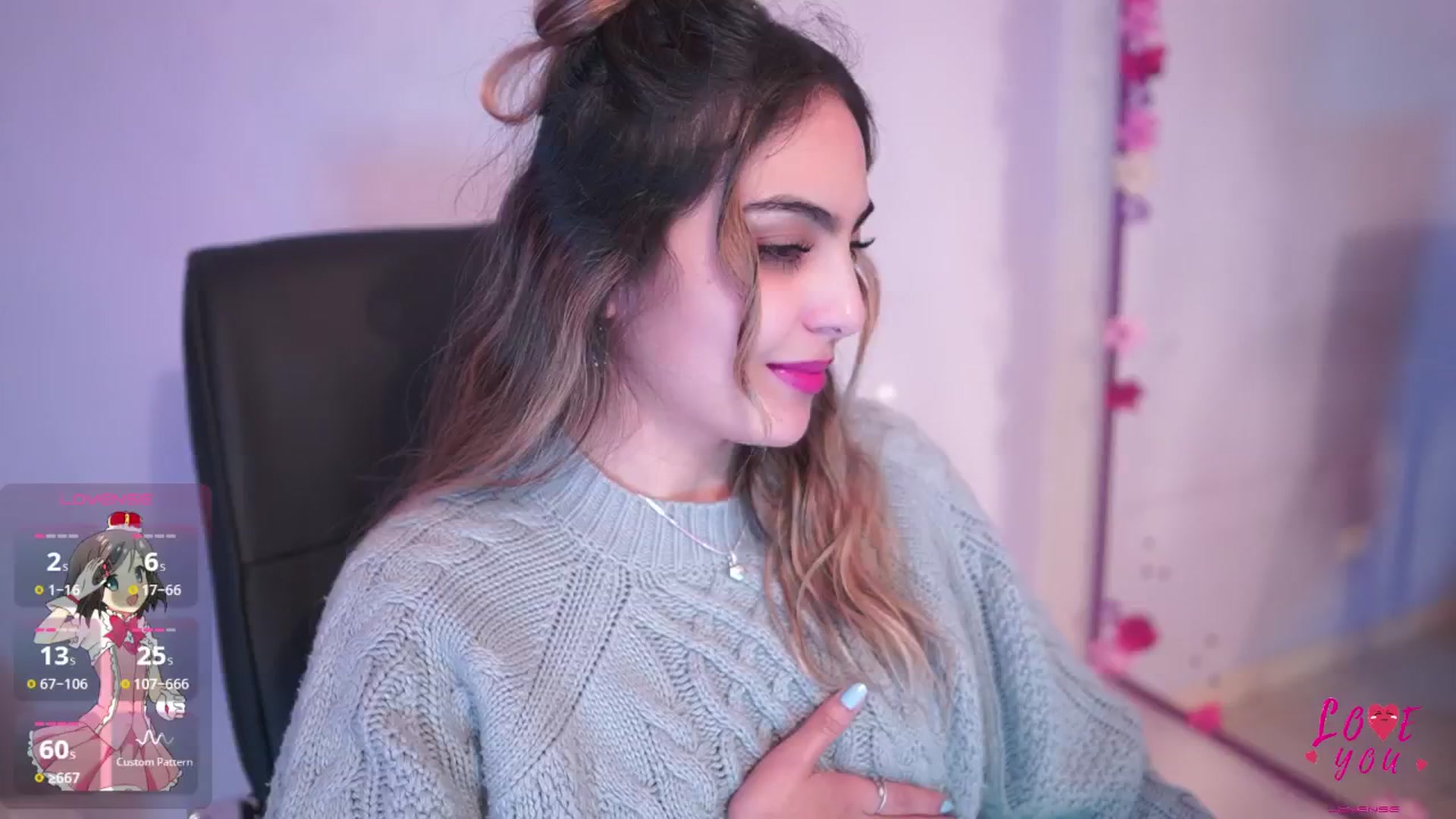 Gallery image thumbnail from CARMENVILLA1's myfreecams stream on, 06/15/2025, 05:08 image 2 of 20