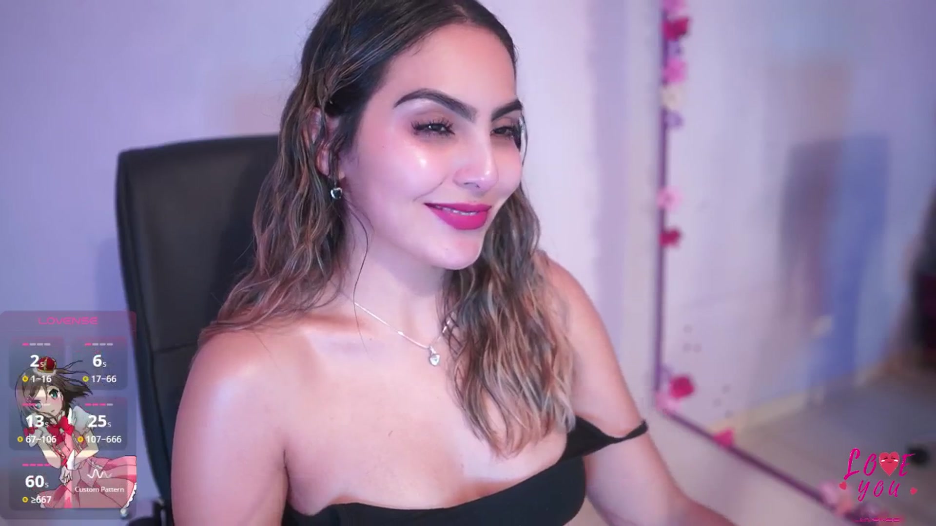 Gallery image thumbnail from CARMENVILLA1's myfreecams stream on, 06/18/2025, 05:04 image 15 of 20