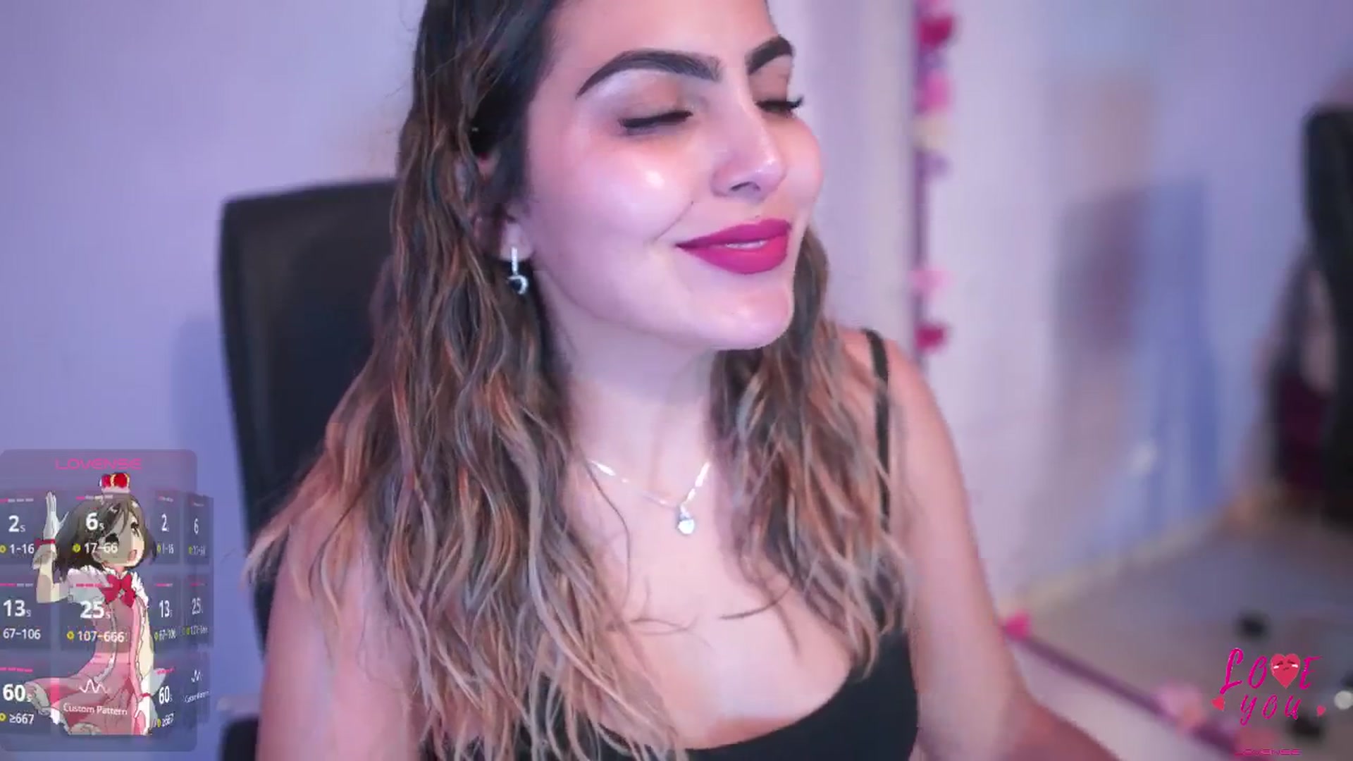 Gallery image thumbnail from CARMENVILLA1's myfreecams stream on, 06/18/2025, 05:04 image 18 of 20