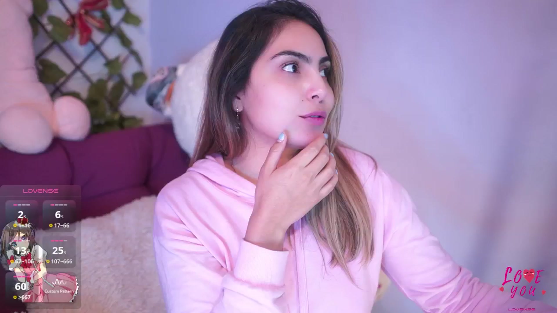 Gallery image thumbnail from CARMENVILLA1's myfreecams stream on, 06/23/2025, 06:35 image 9 of 20