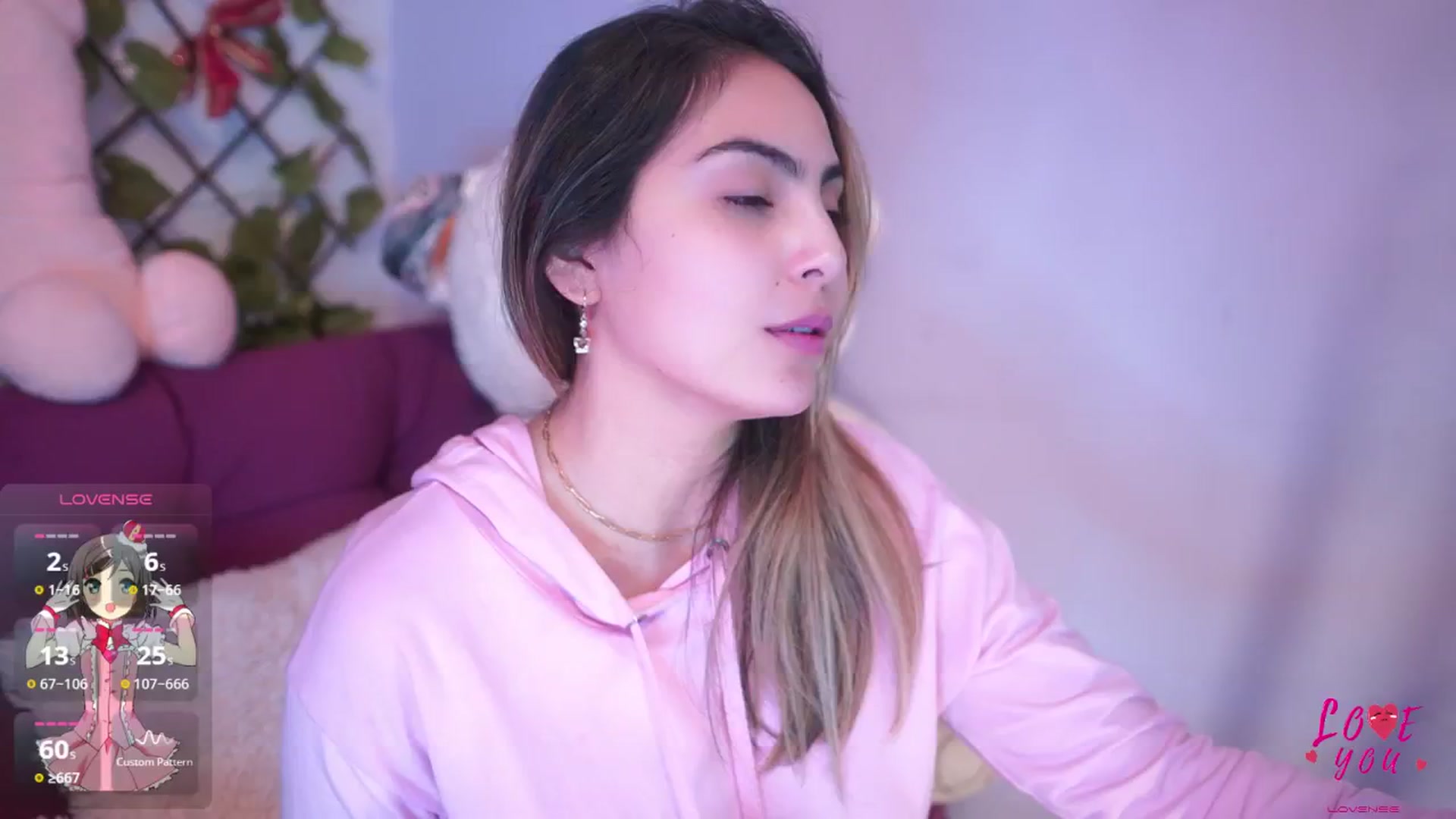 Gallery image thumbnail from CARMENVILLA1's myfreecams stream on, 06/23/2025, 06:35 image 19 of 20
