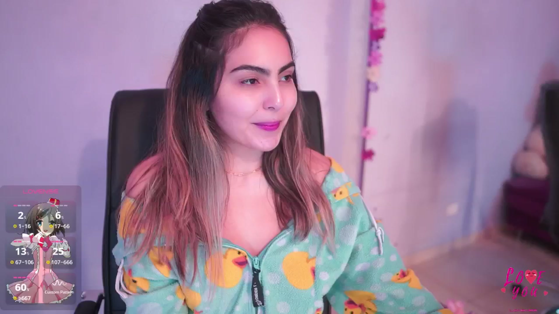 Gallery image thumbnail from CARMENVILLA1's myfreecams stream on, 07/01/2025, 05:31 image 7 of 20