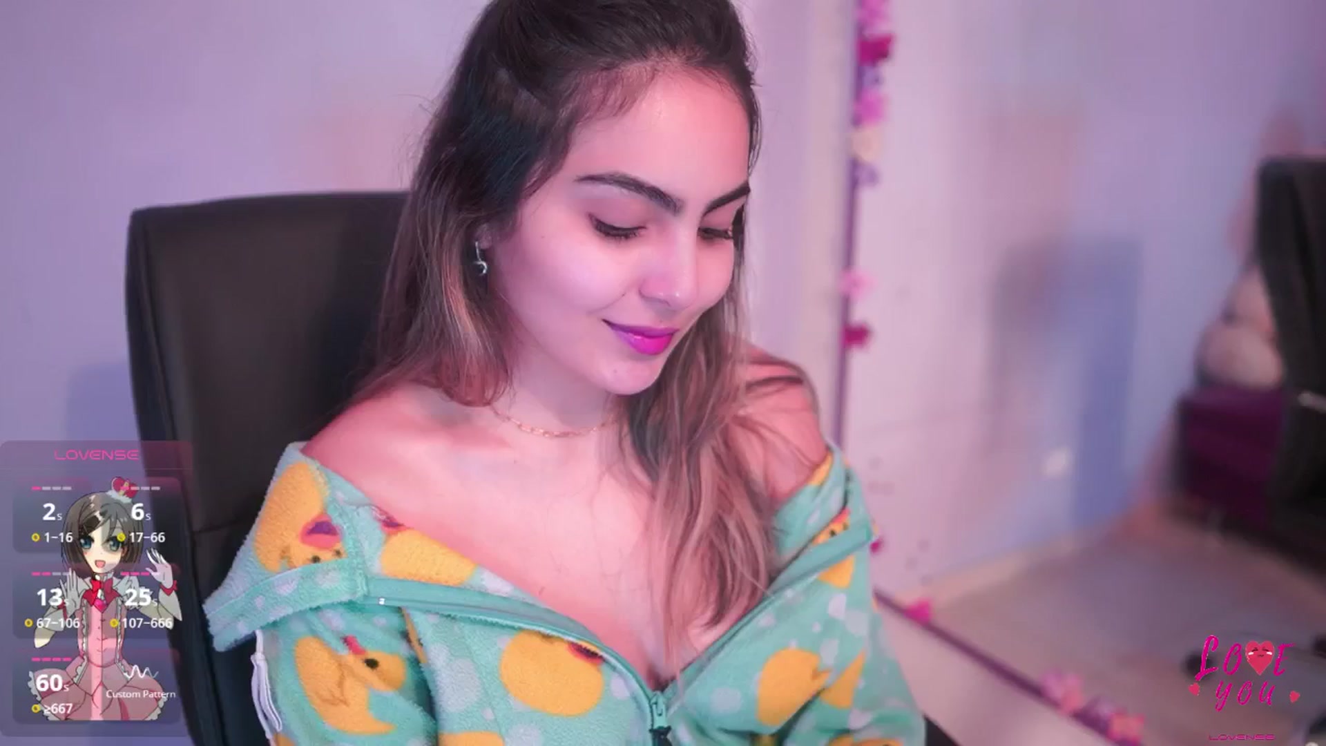 Gallery image thumbnail from CARMENVILLA1's myfreecams stream on, 07/01/2025, 05:31 image 19 of 20