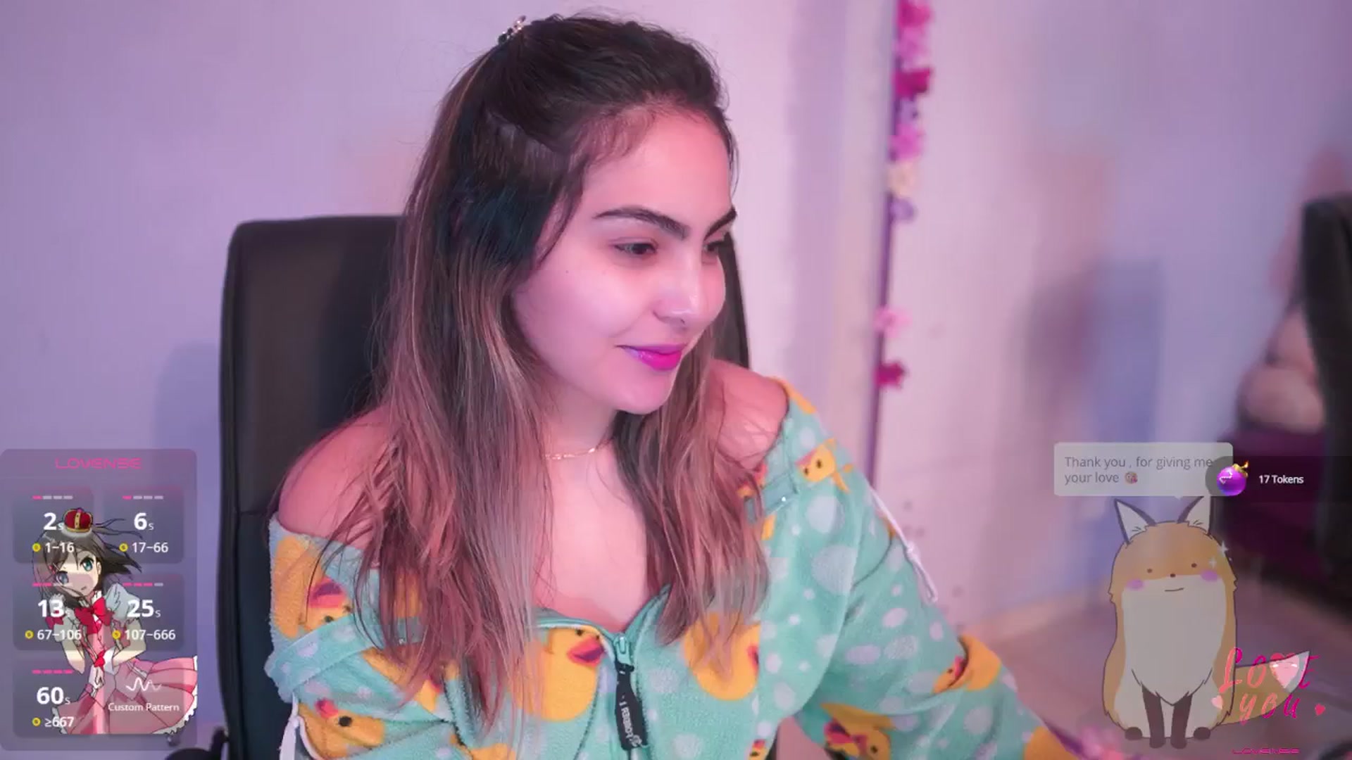 Gallery image thumbnail from CARMENVILLA1's myfreecams stream on, 07/01/2025, 05:31 image 8 of 20